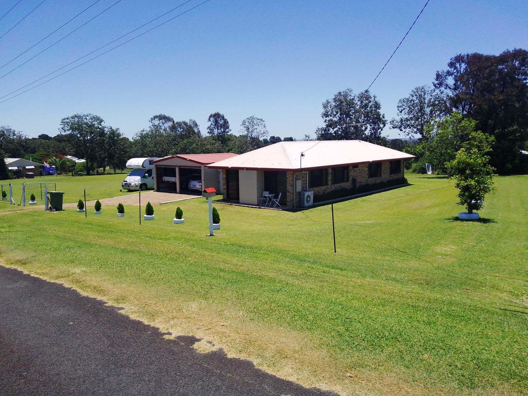 6 Bauer Street, Lowood QLD 4311