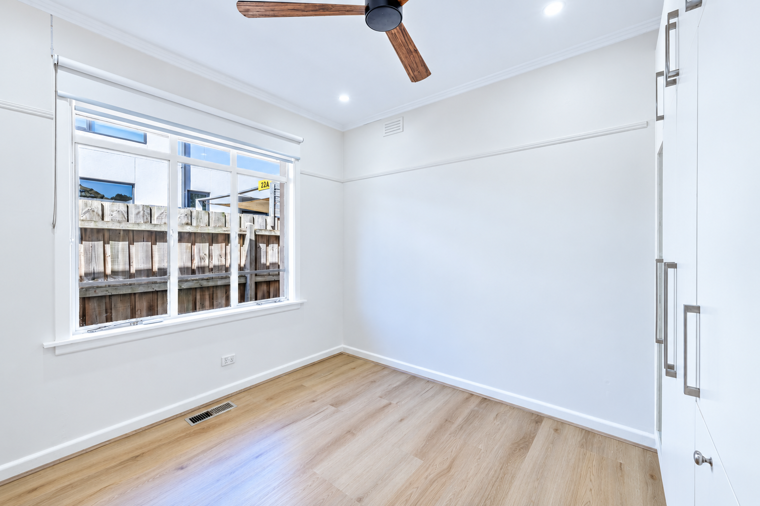 20 Longview Avenue — photo 12 of 16