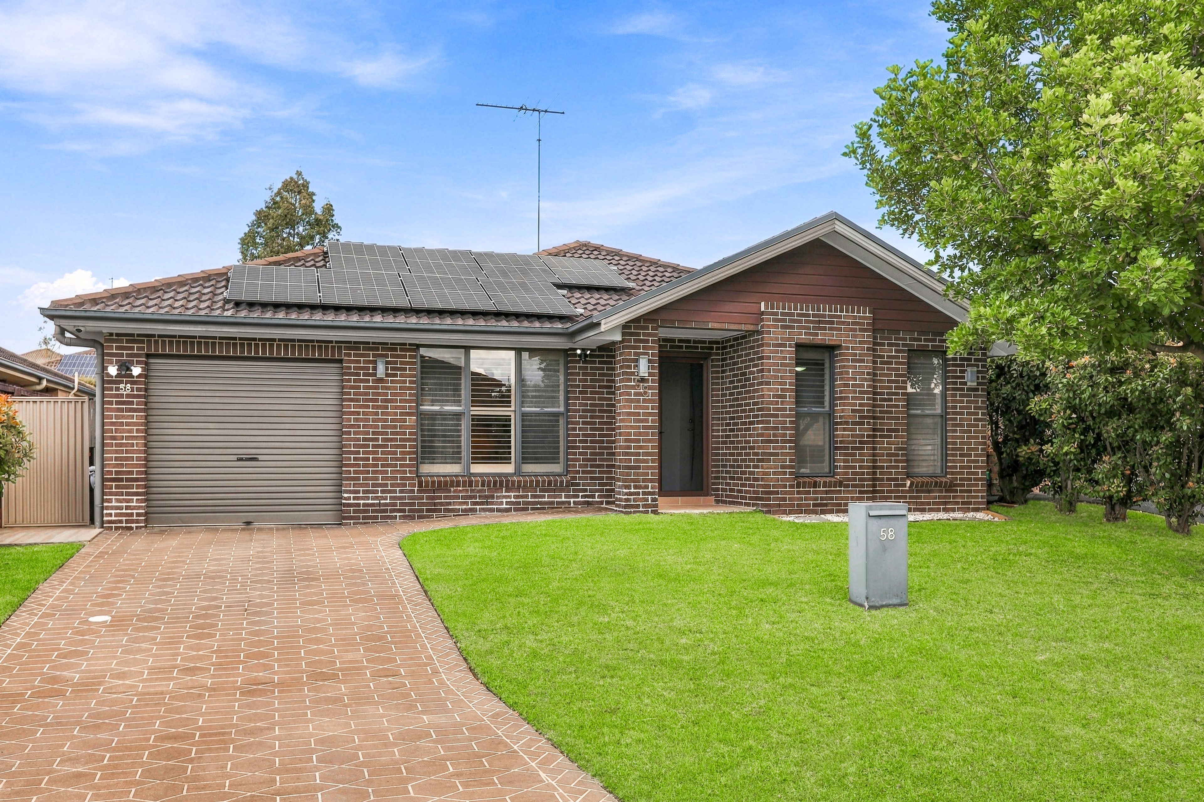 58 Lilydale Drive — photo 3 of 21