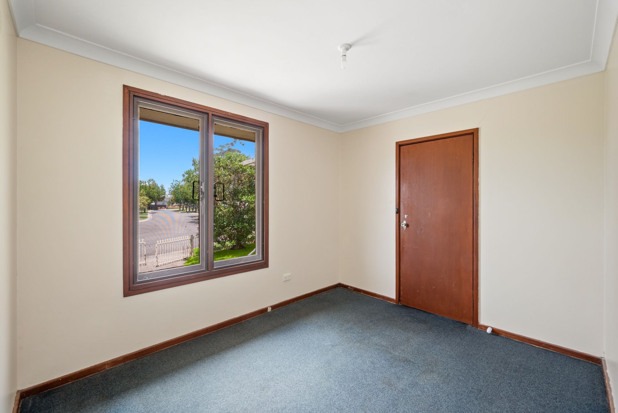8 Karingal Place — photo 8 of 12