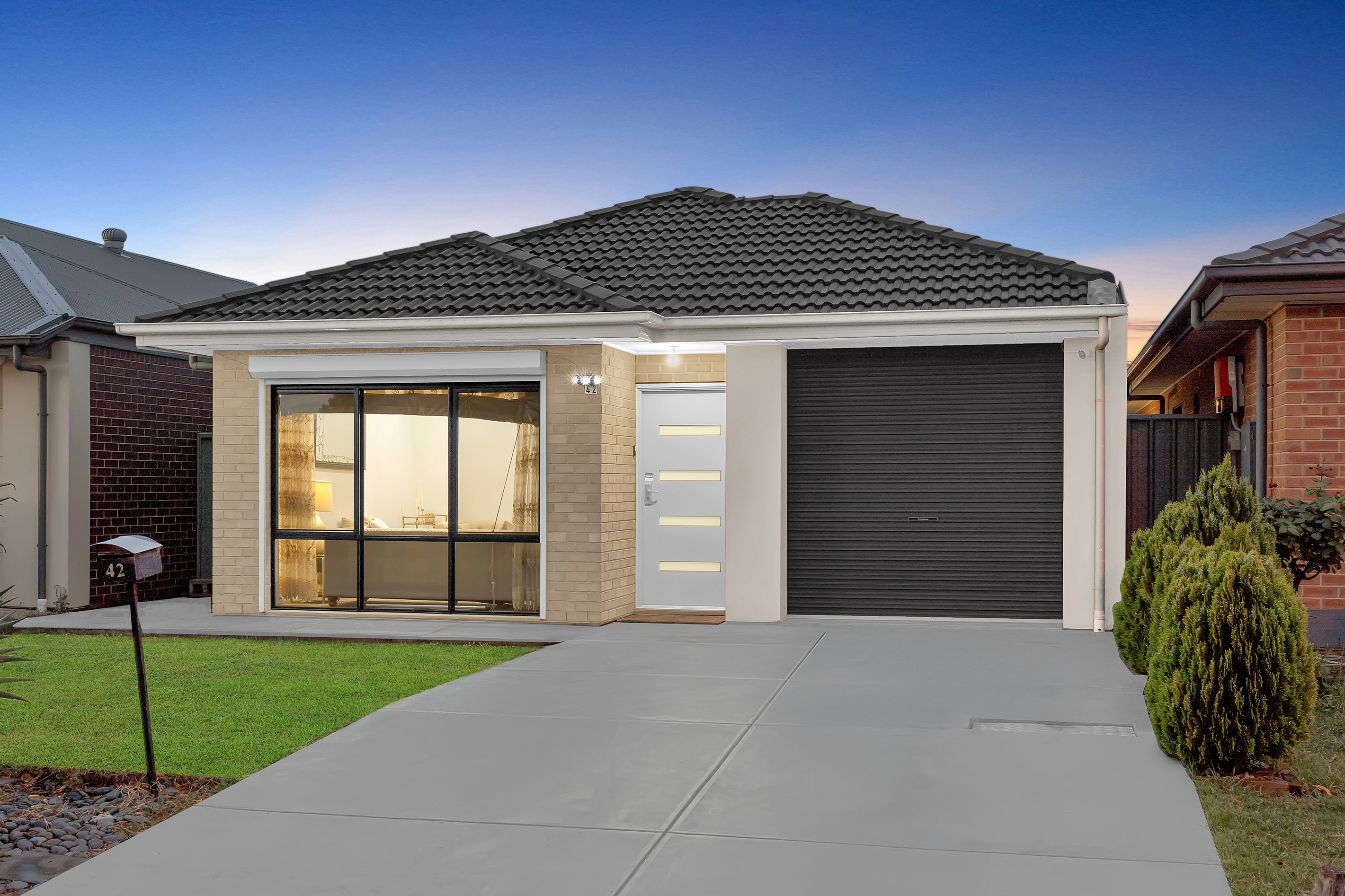 42 Royal Palm Drive, Parafield Gardens, SA 5107