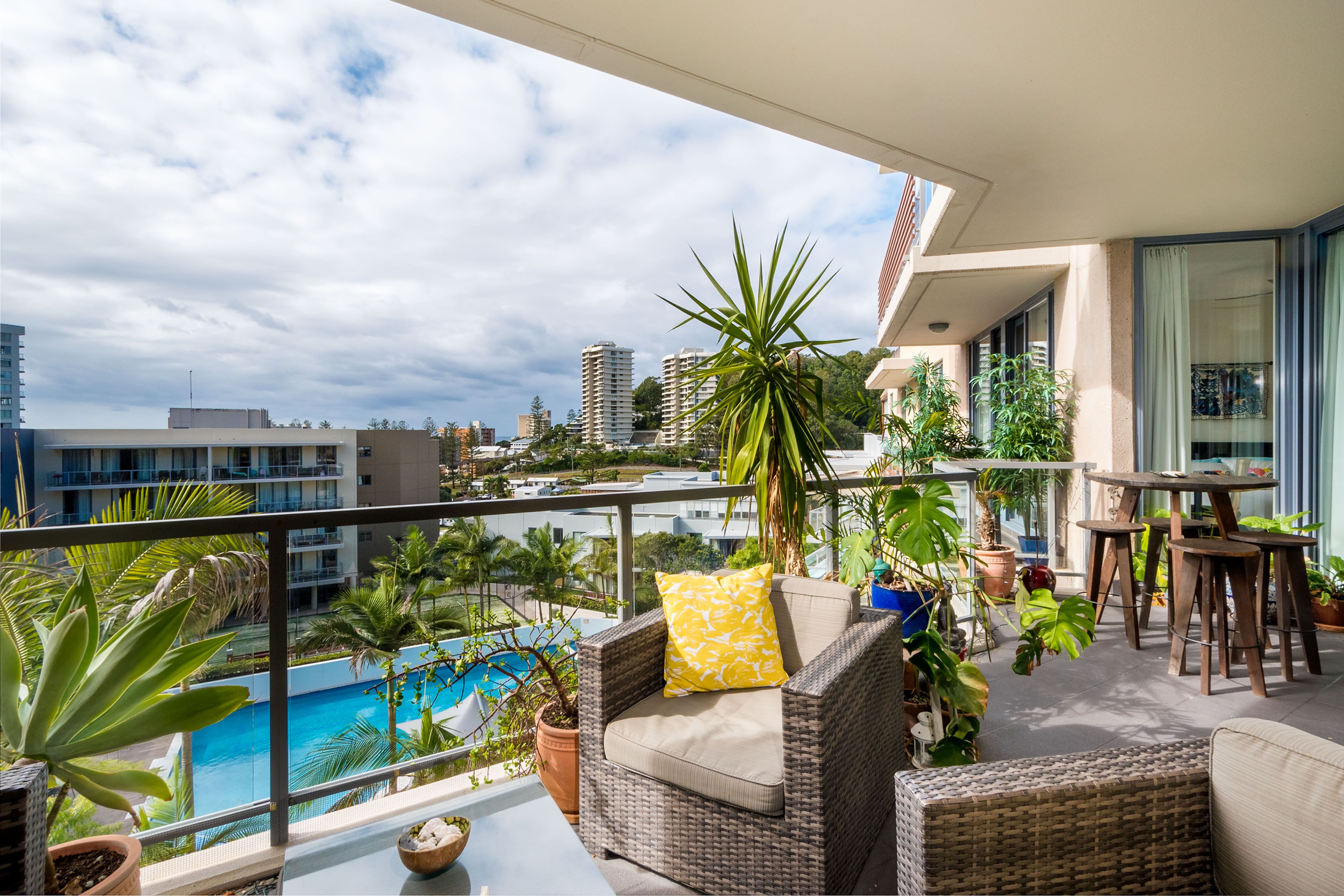 2071/1 Ocean Street, Burleigh Heads, QLD 4220