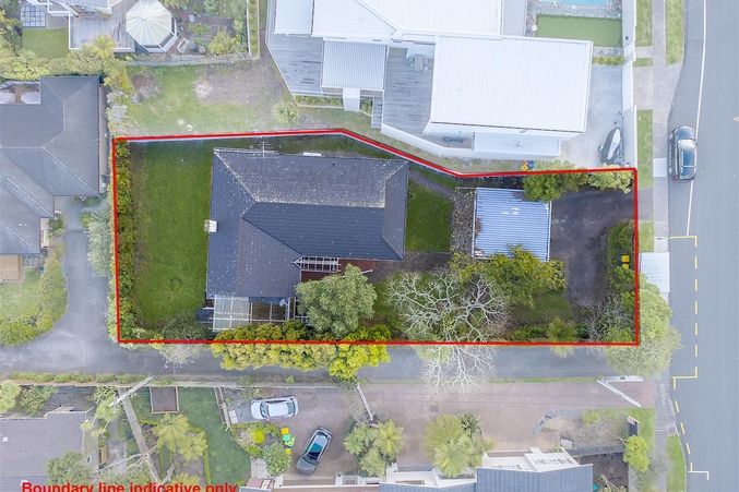 45 Aberdeen Road, Castor Bay, North Shore City