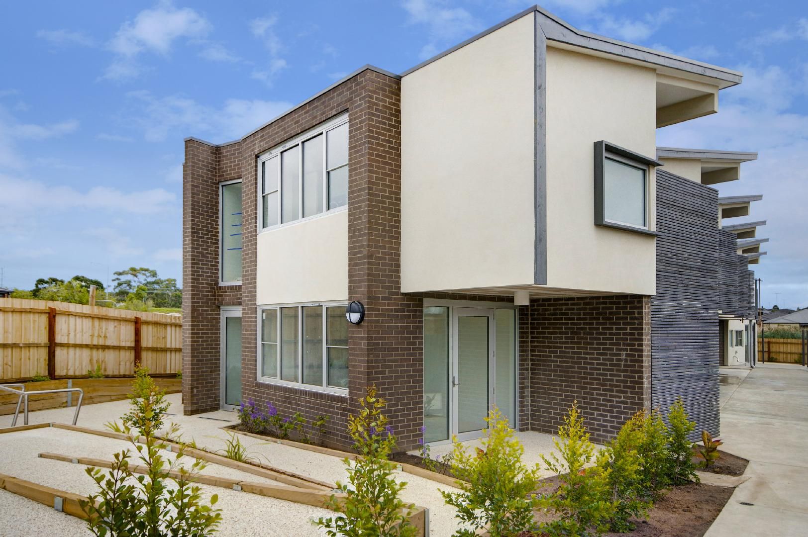 4 Ficinia Mews, Highton VIC 3216