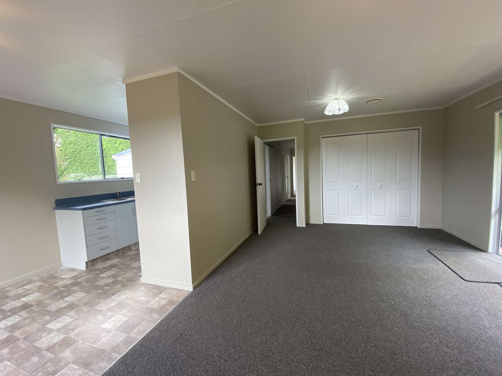 221 Brown Road photo 2