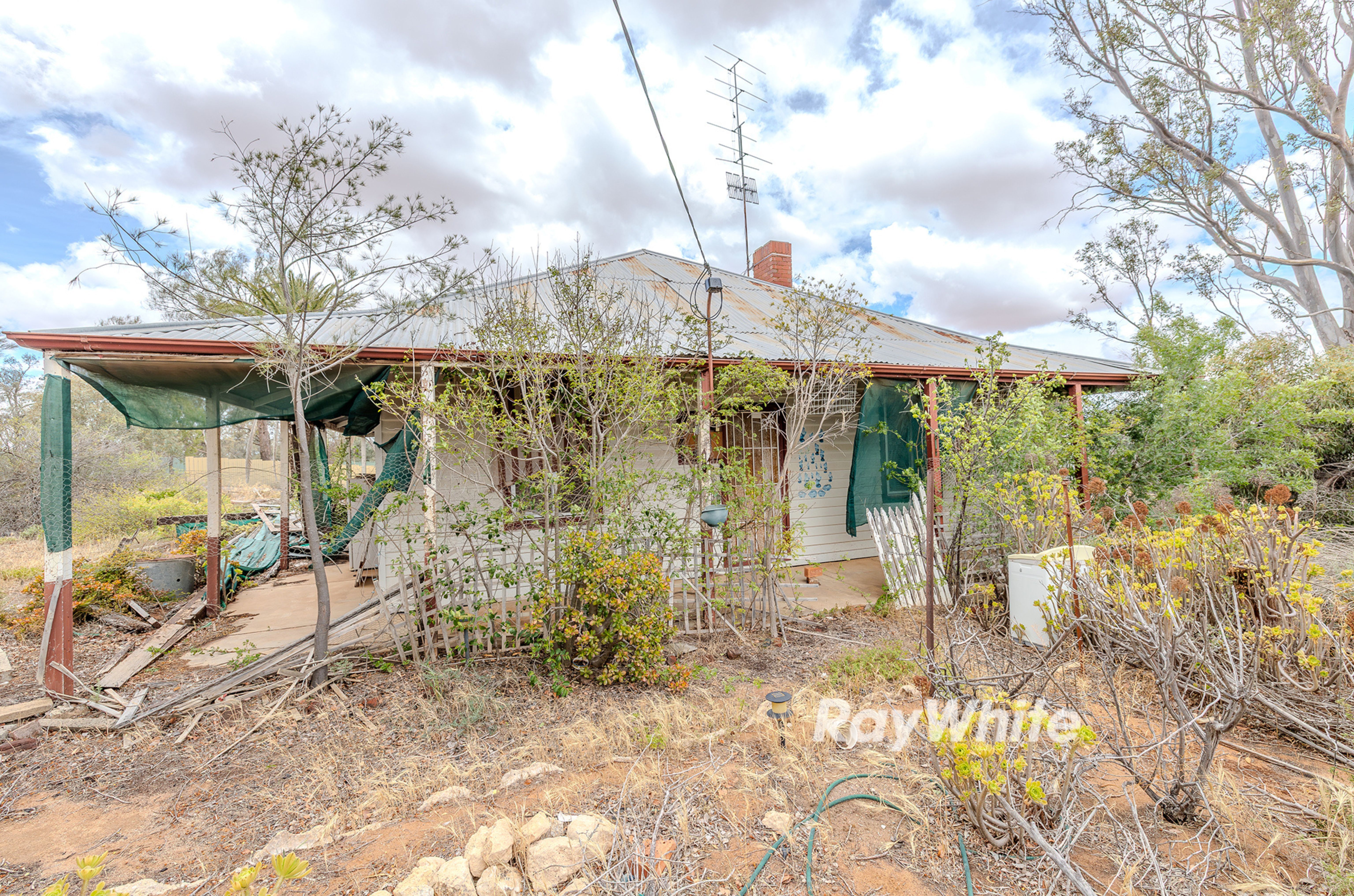29 Glen Street, Walpeup VIC 3507