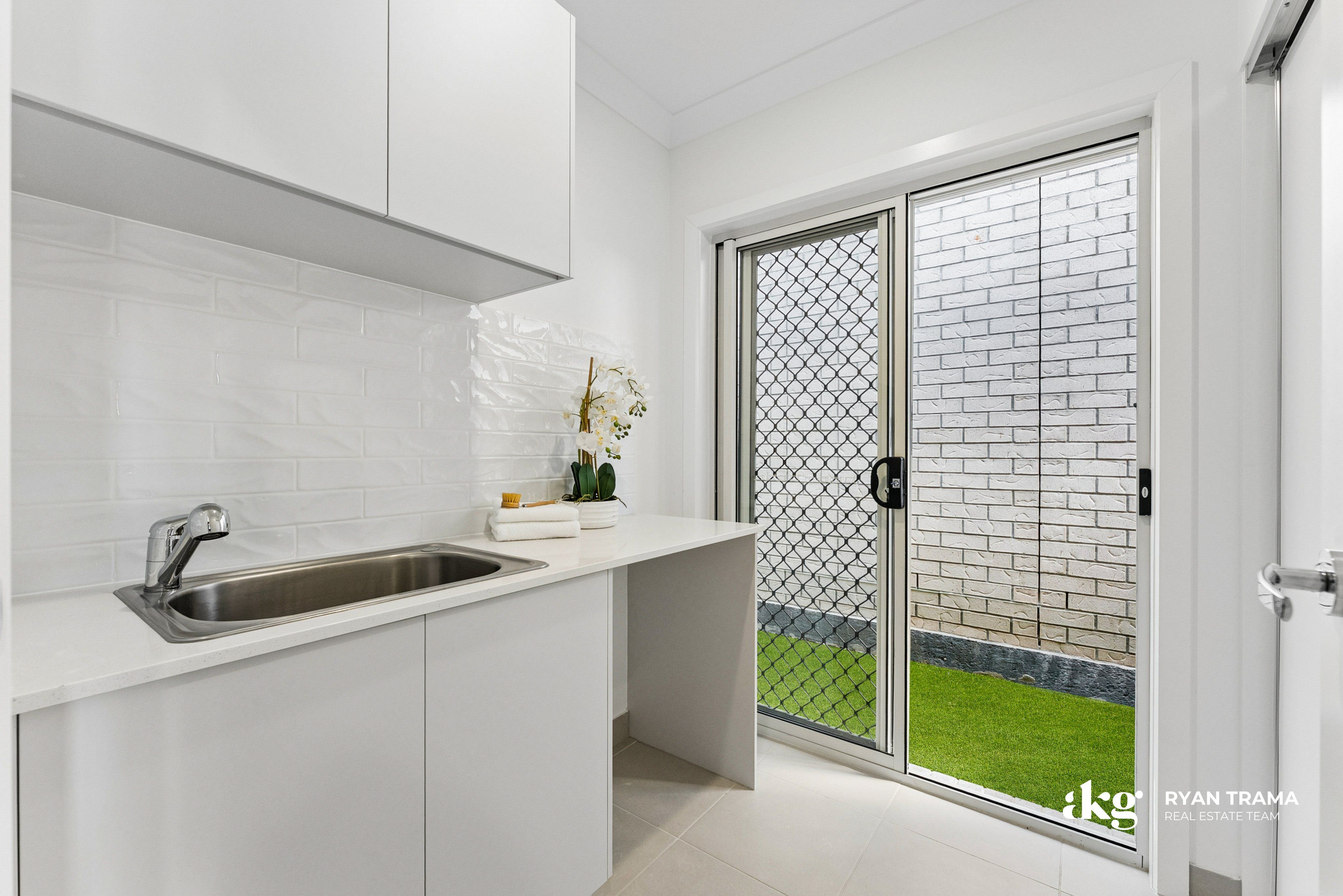 11 Orbit Street — photo 25 of 30