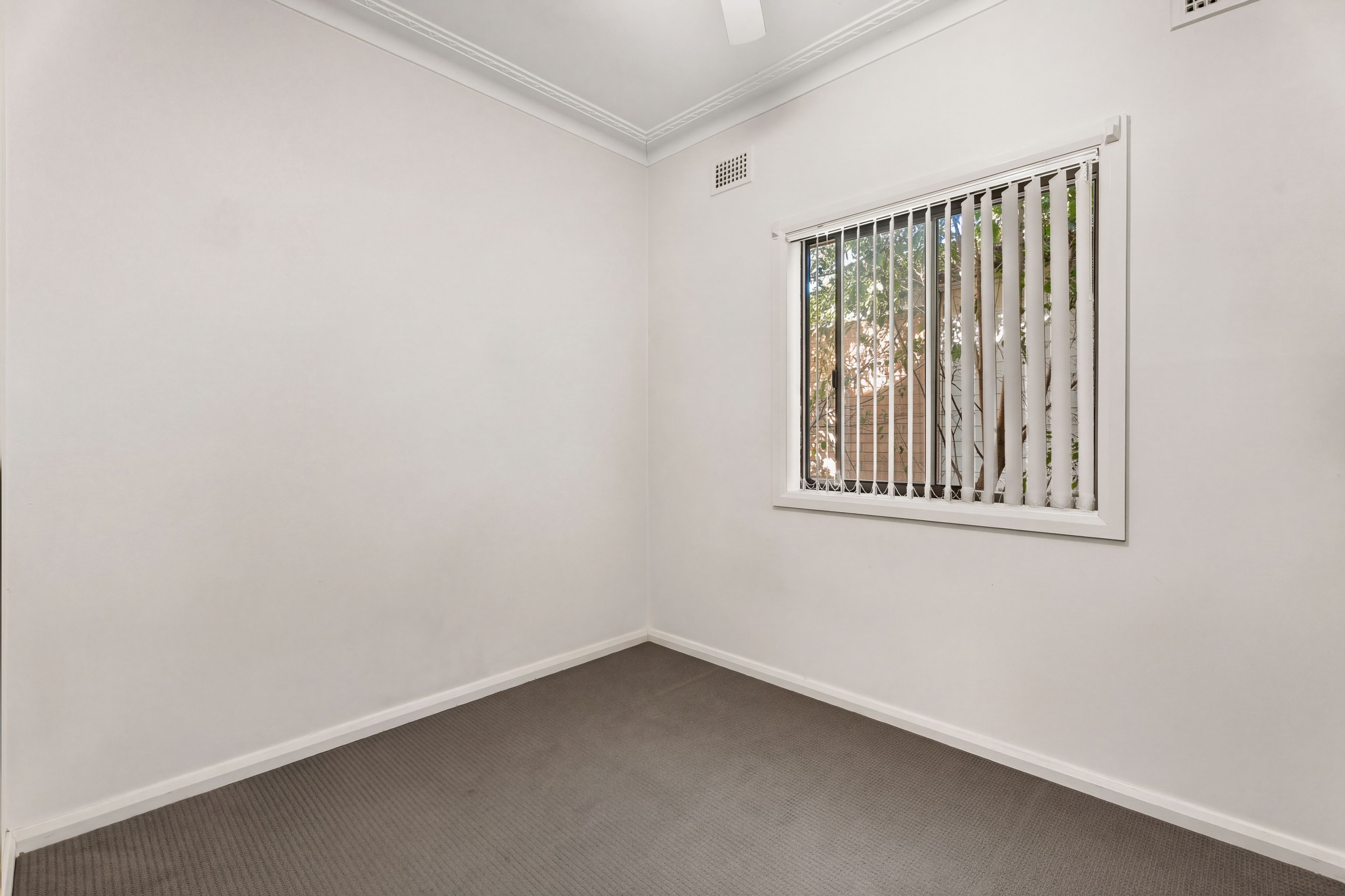 121 Carpenter Street — photo 6 of 26