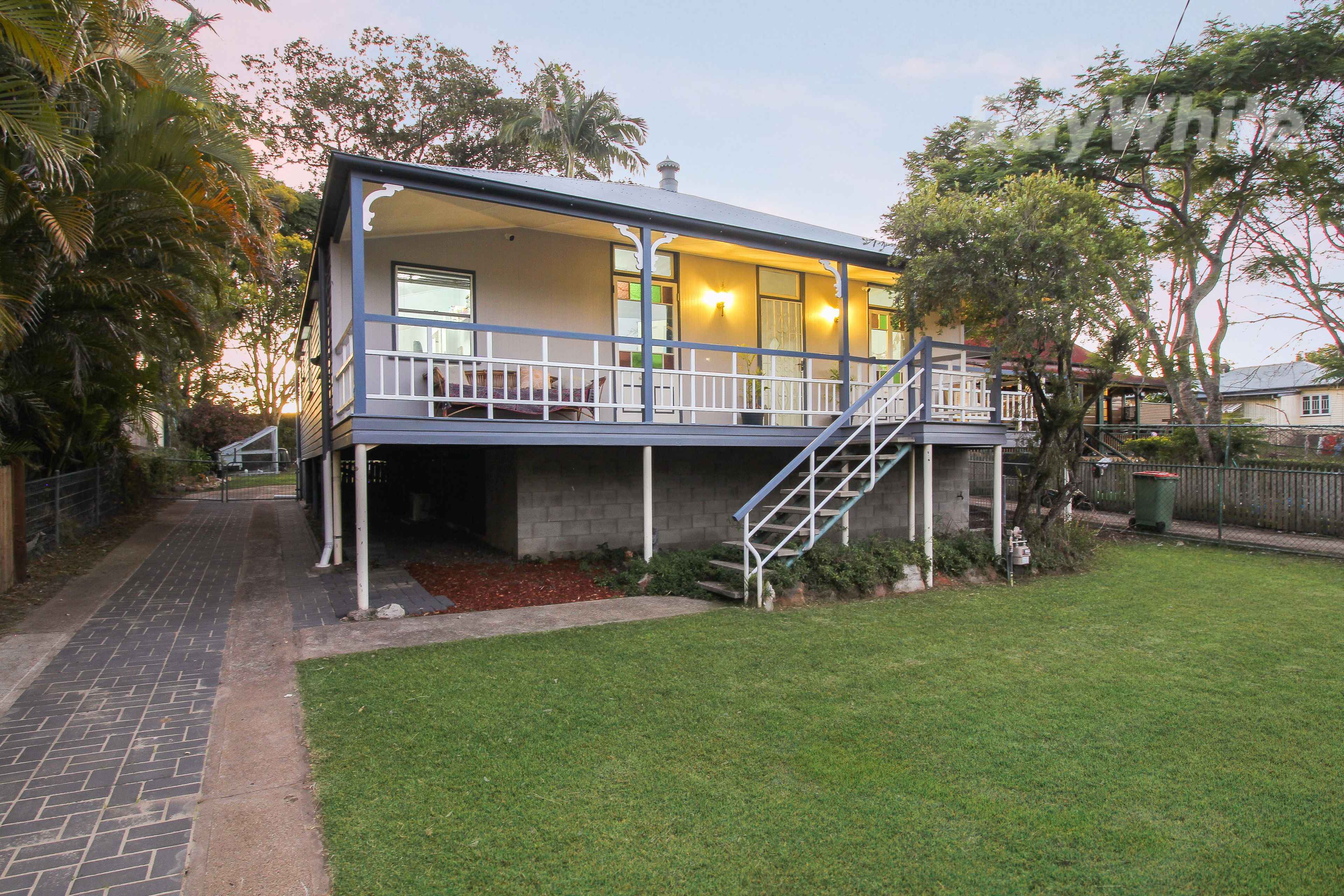 3 Roma Street, North Booval, QLD 4304