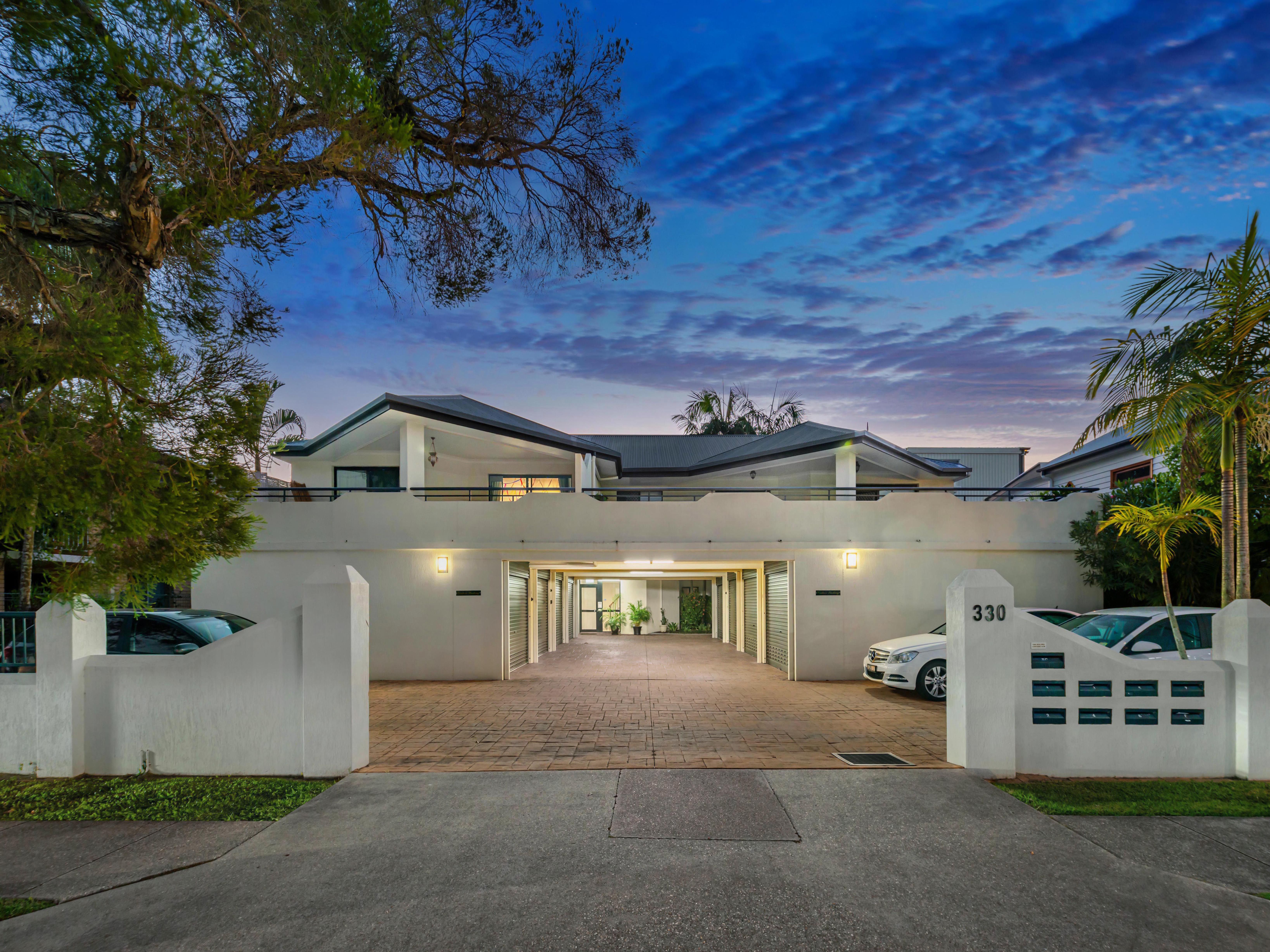 330 Hawthorne Road, Hawthorne QLD 4171