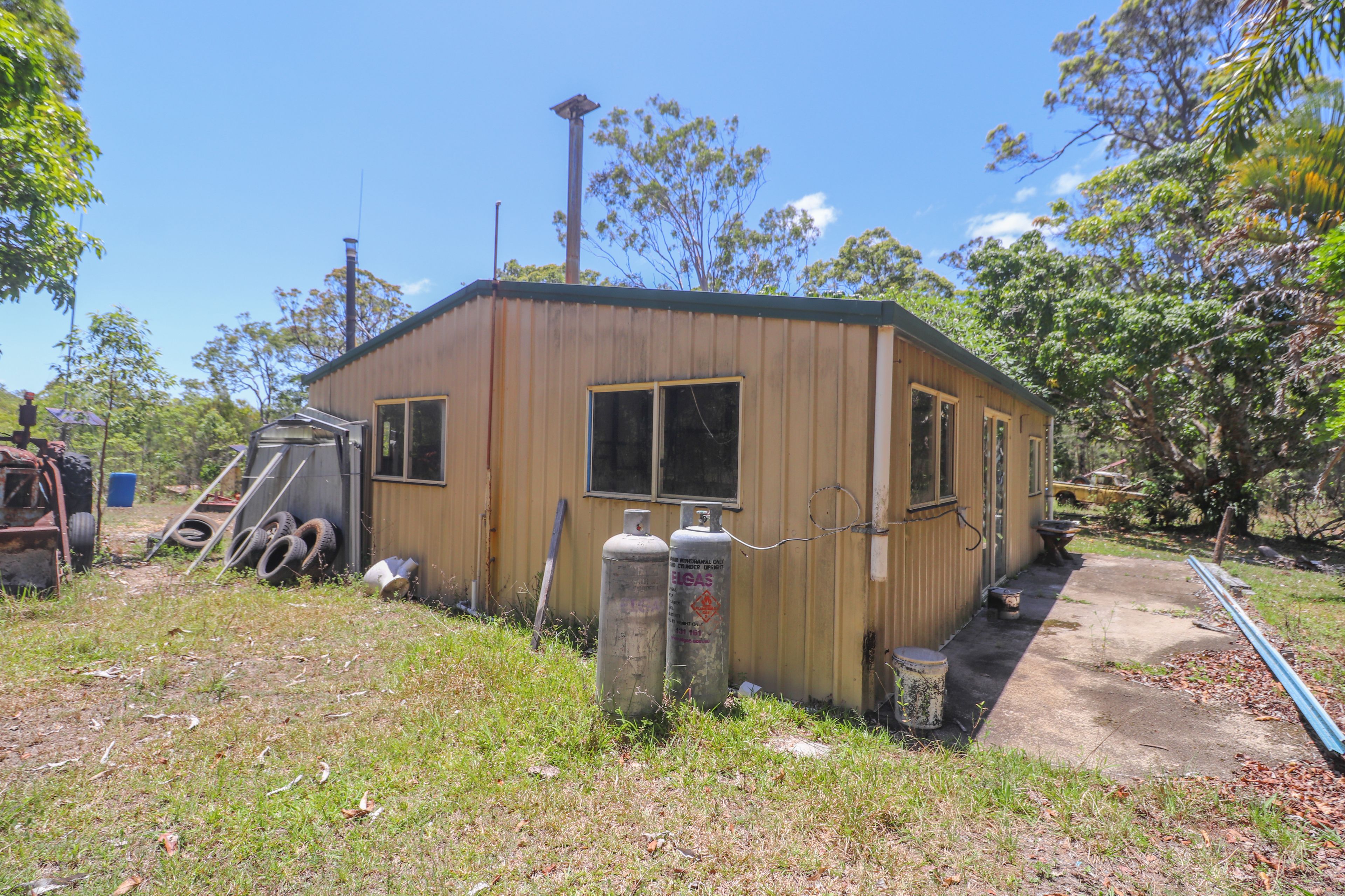 2207 Furber Road — photo 12 of 25