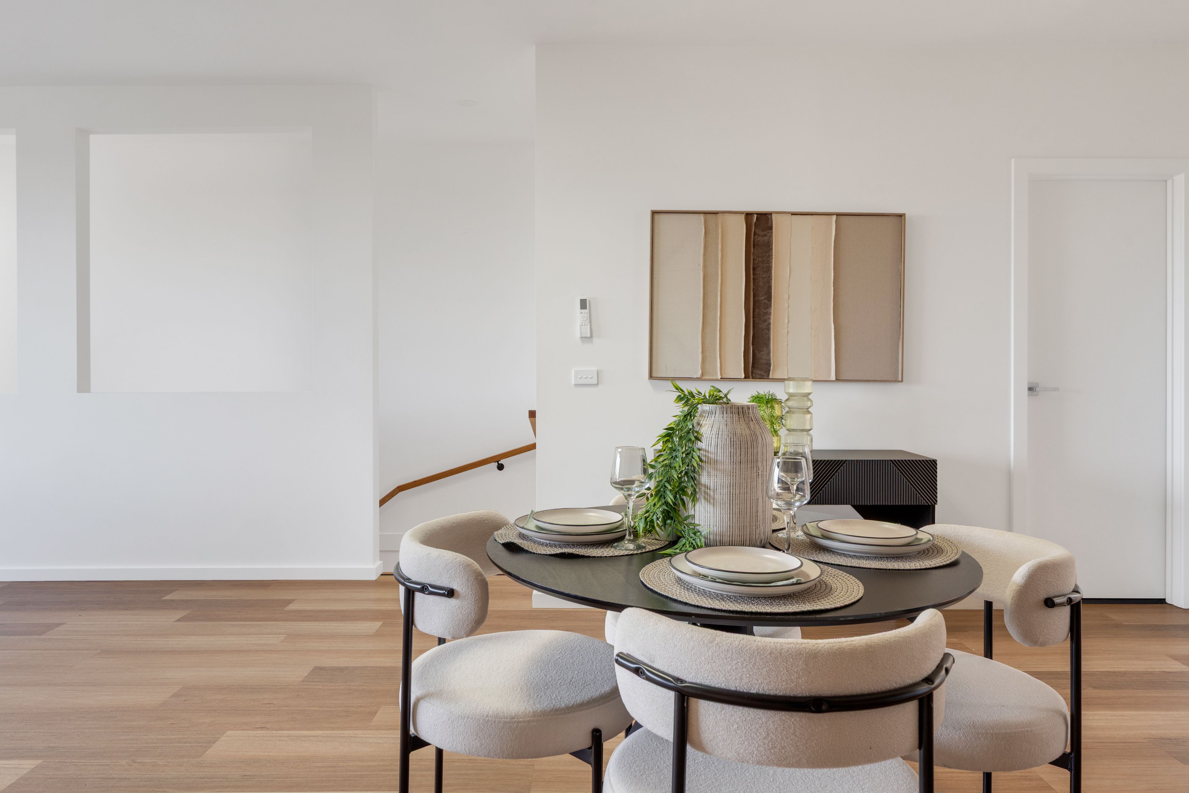 2/10 Mackillop Street — photo 12 of 14