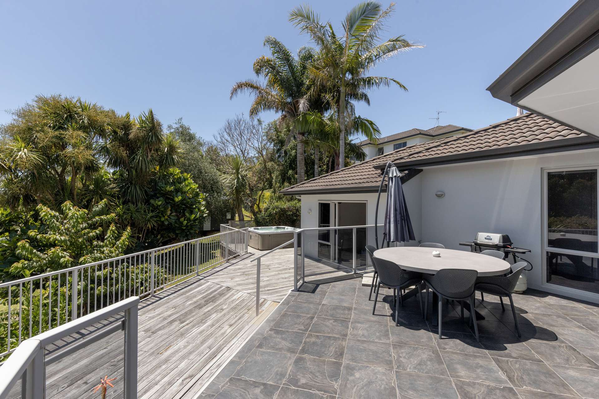 8 Waiorakei Way photo 39