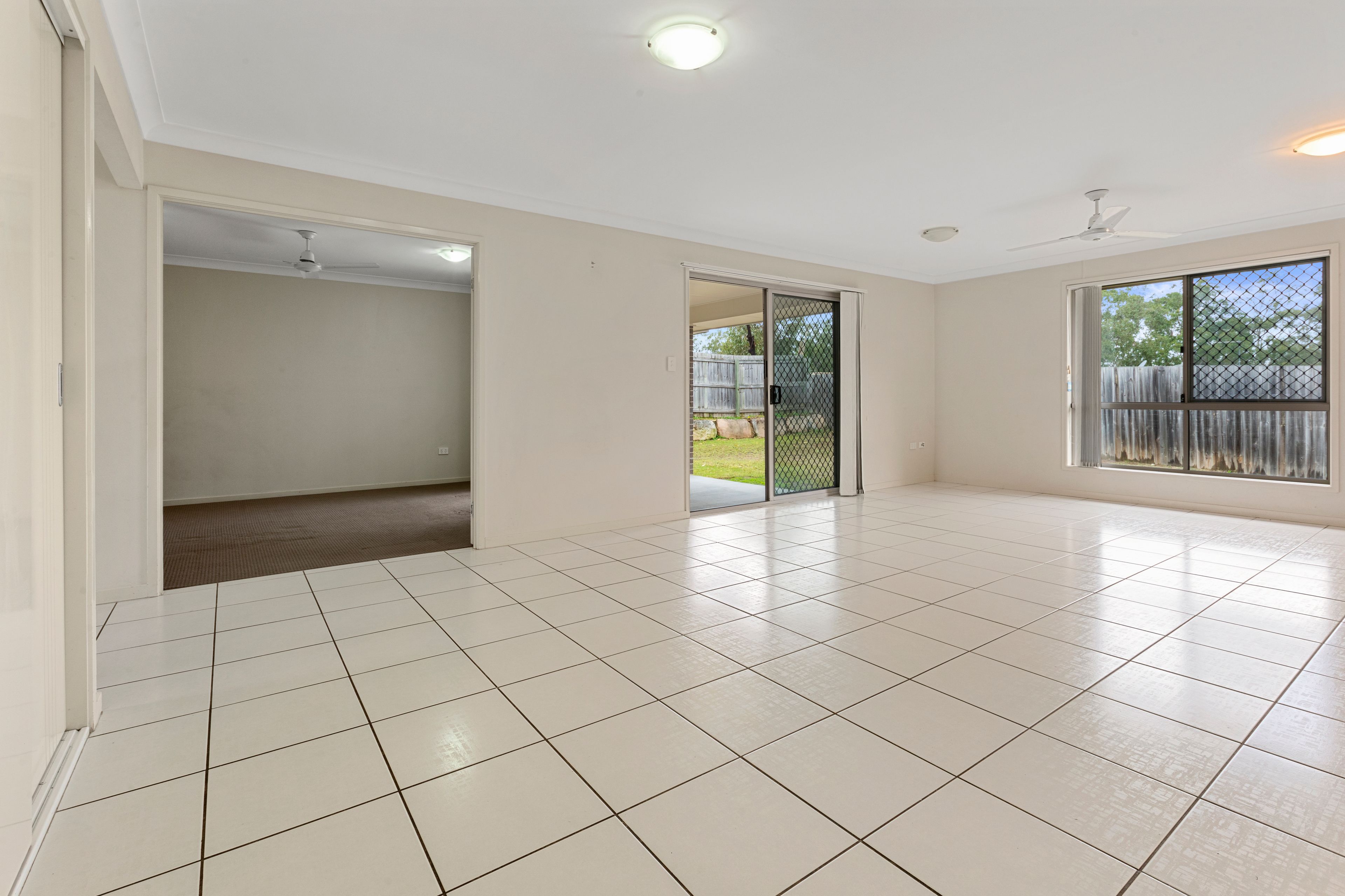 9 Gordon Drive, Bellbird Park, QLD 4300