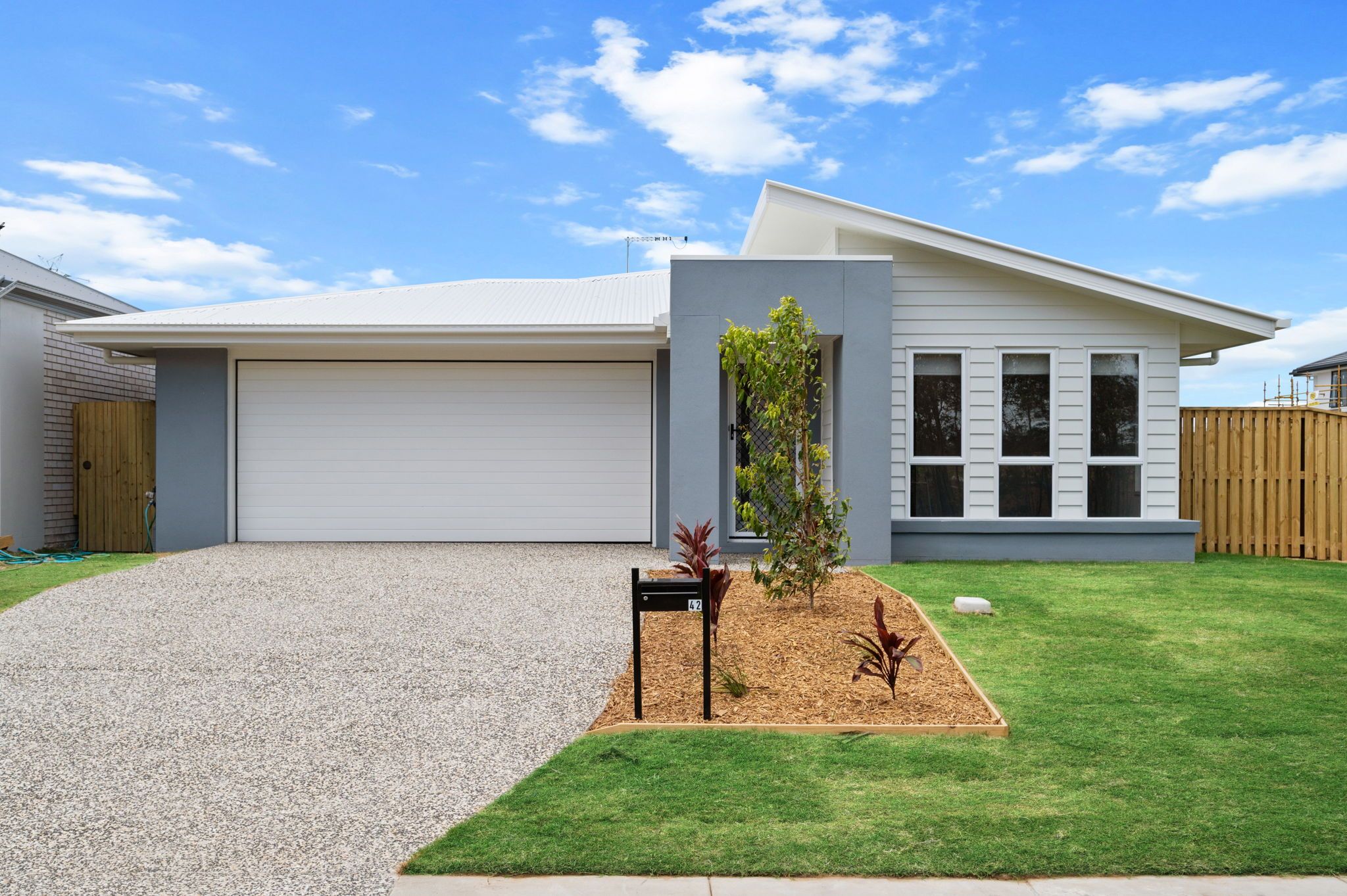 42 Sawmill Drive, Greenbank, QLD 4124
