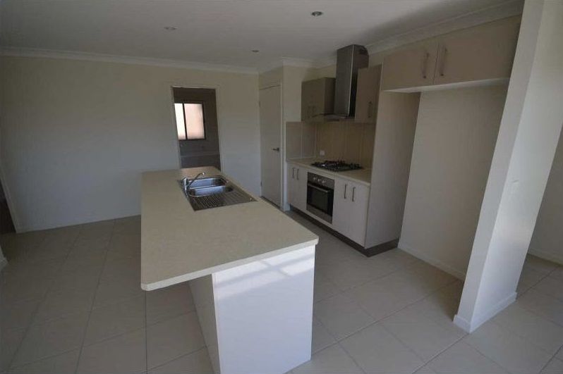 2 Swift Place, Peregian Springs, QLD 4573