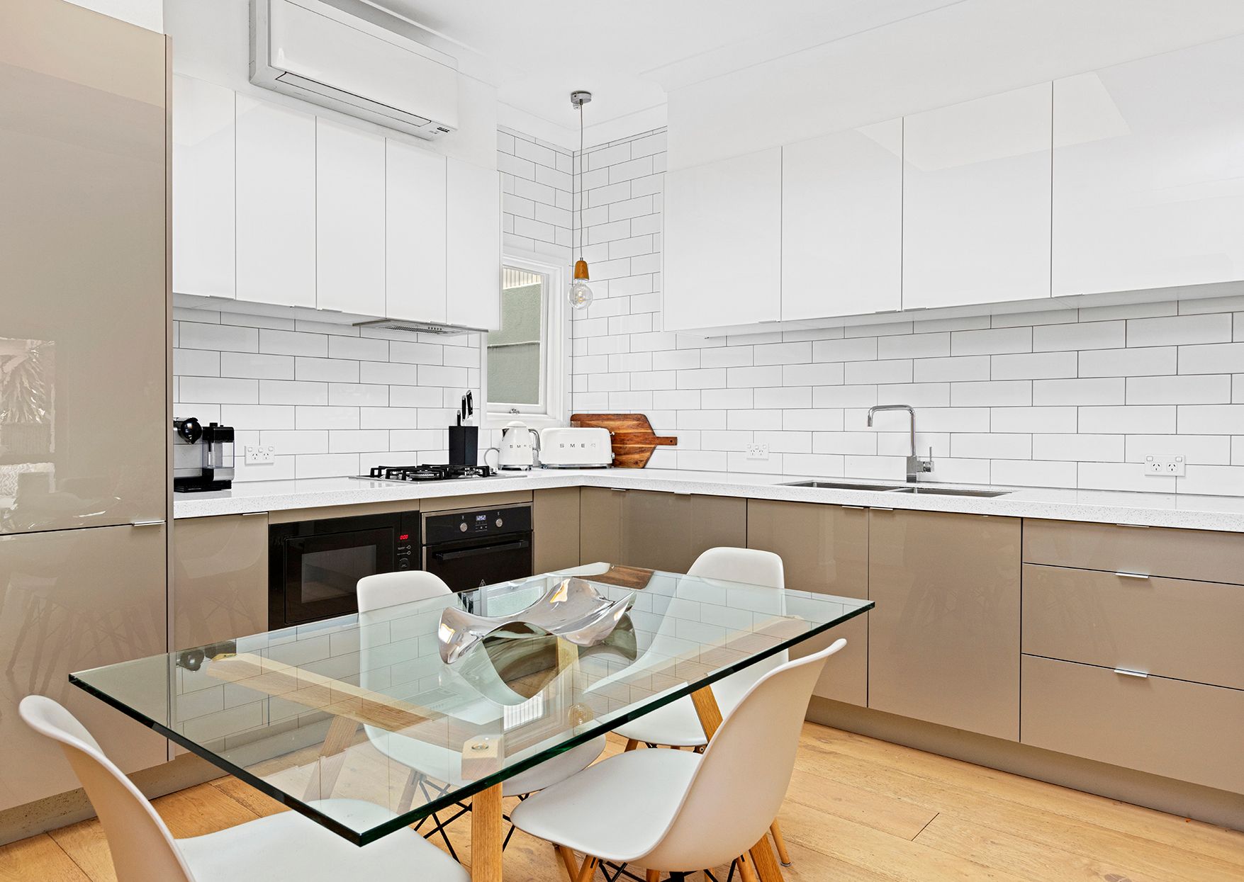 1 Ashmore Street — photo 3 of 10
