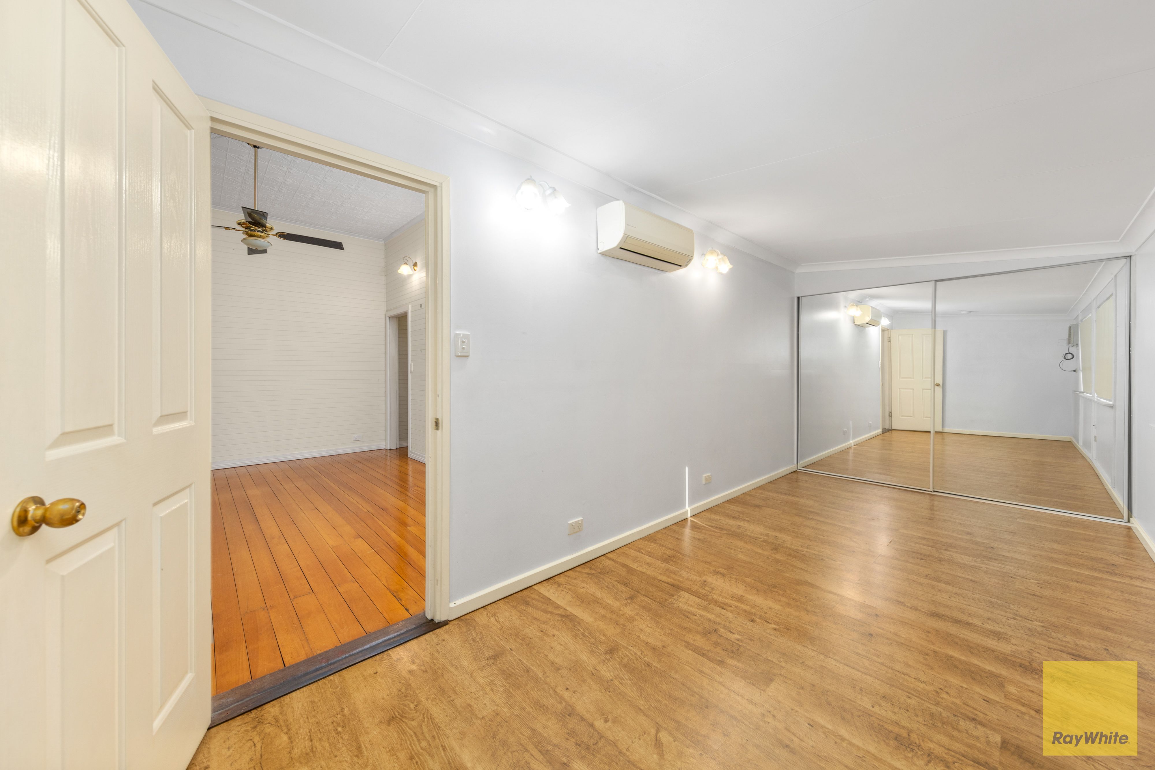 100 Anakie Street — photo 13 of 27