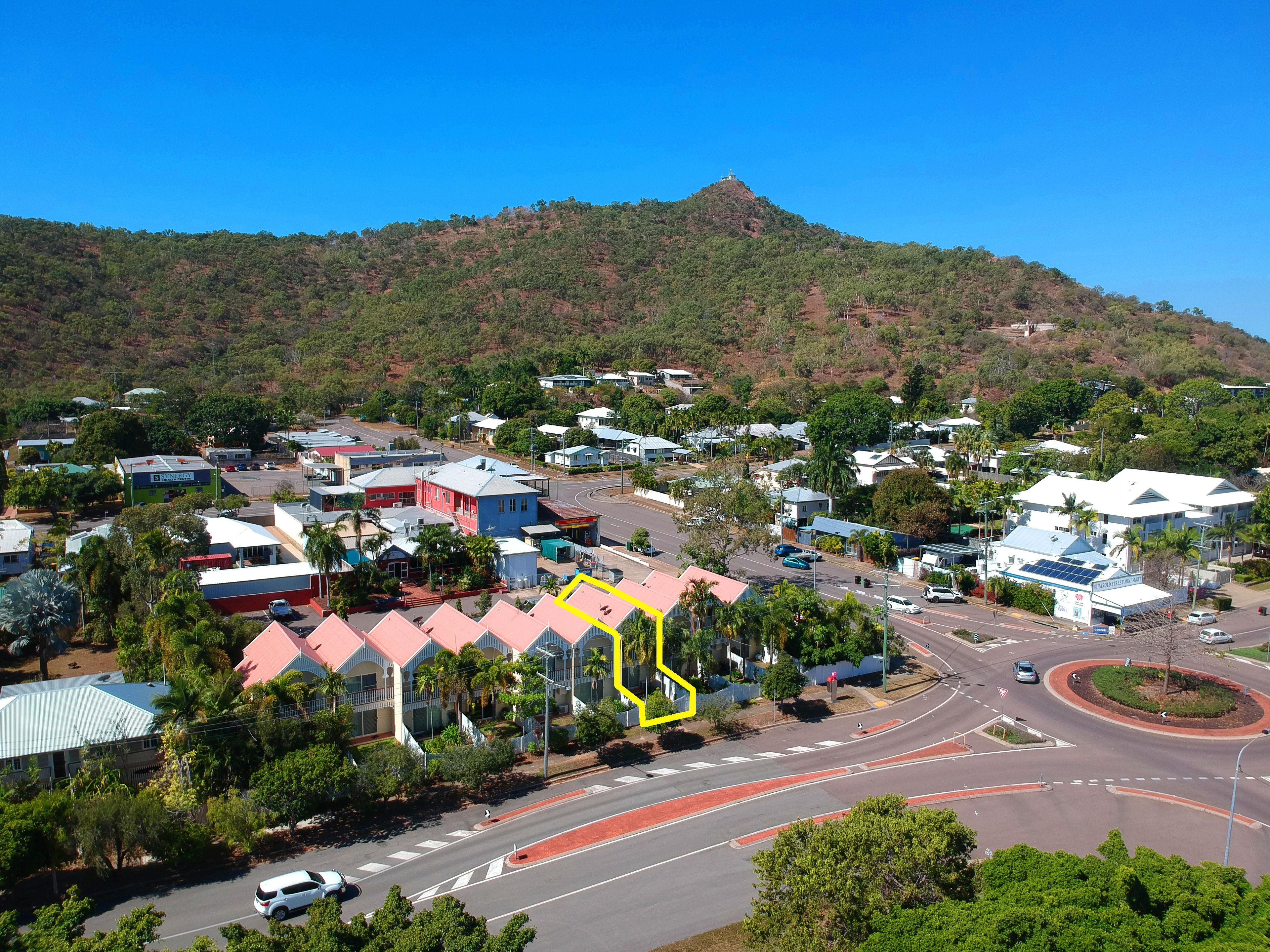 103 Harold Street, West End QLD 4810
