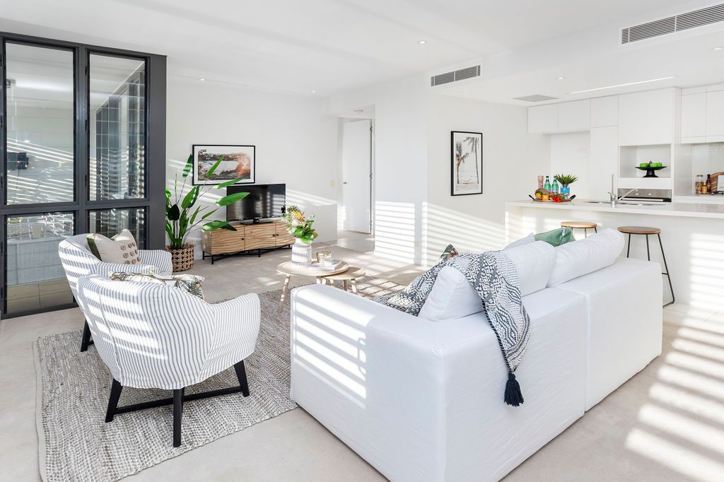 2202/1 Marina Promenade, Paradise Point, QLD 4216