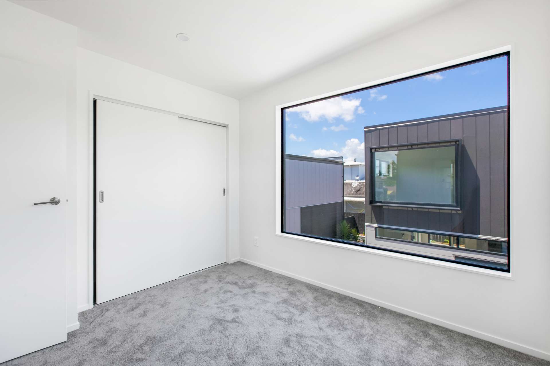 3/40 Kenderdine Road photo 46