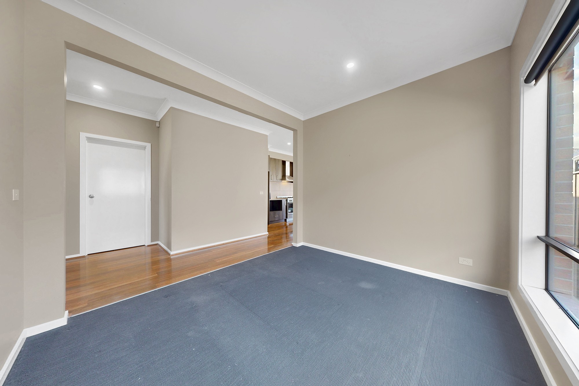 8 Rochester Drive, Mickleham, VIC 3064