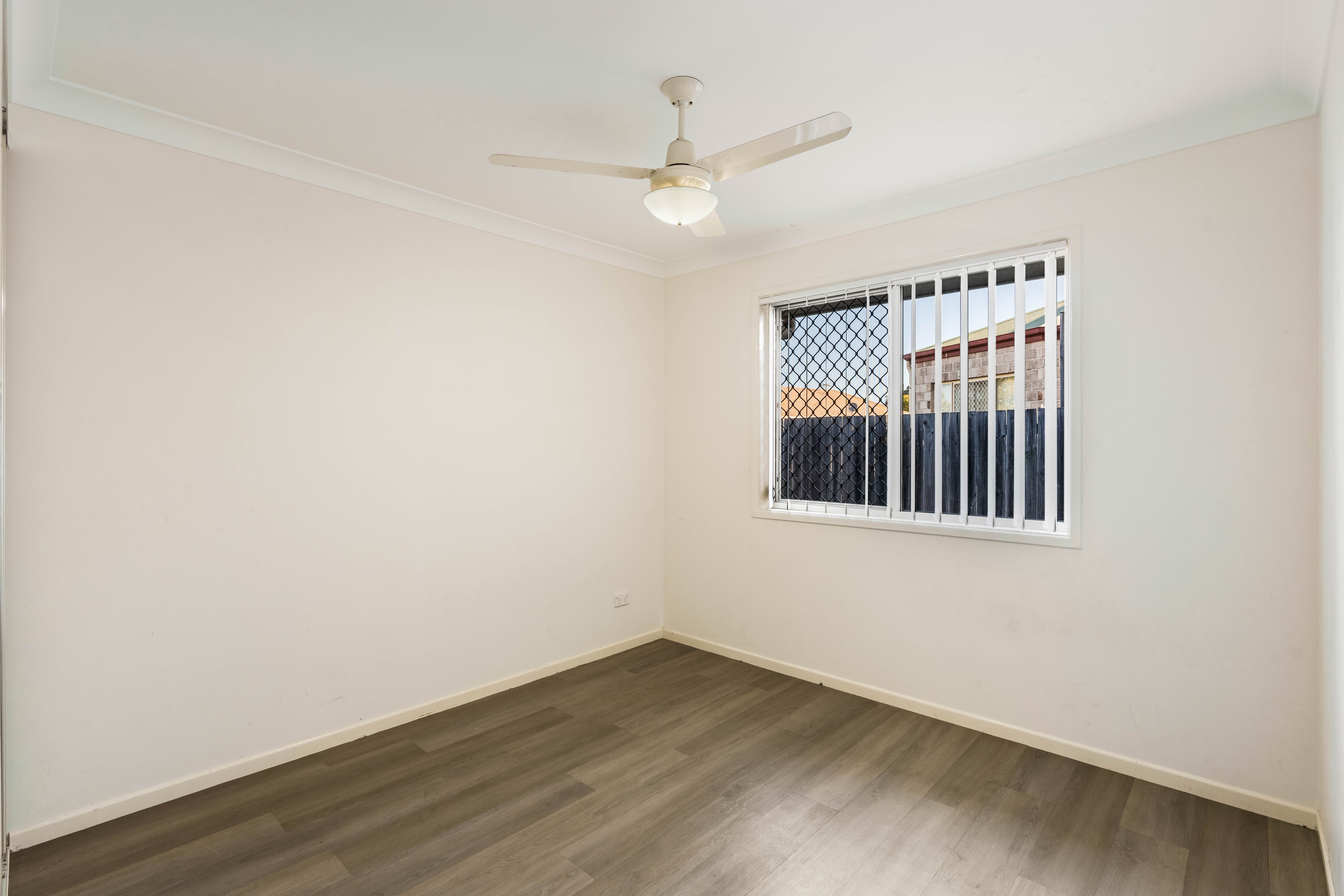 27 Jones Court — photo 9 of 17