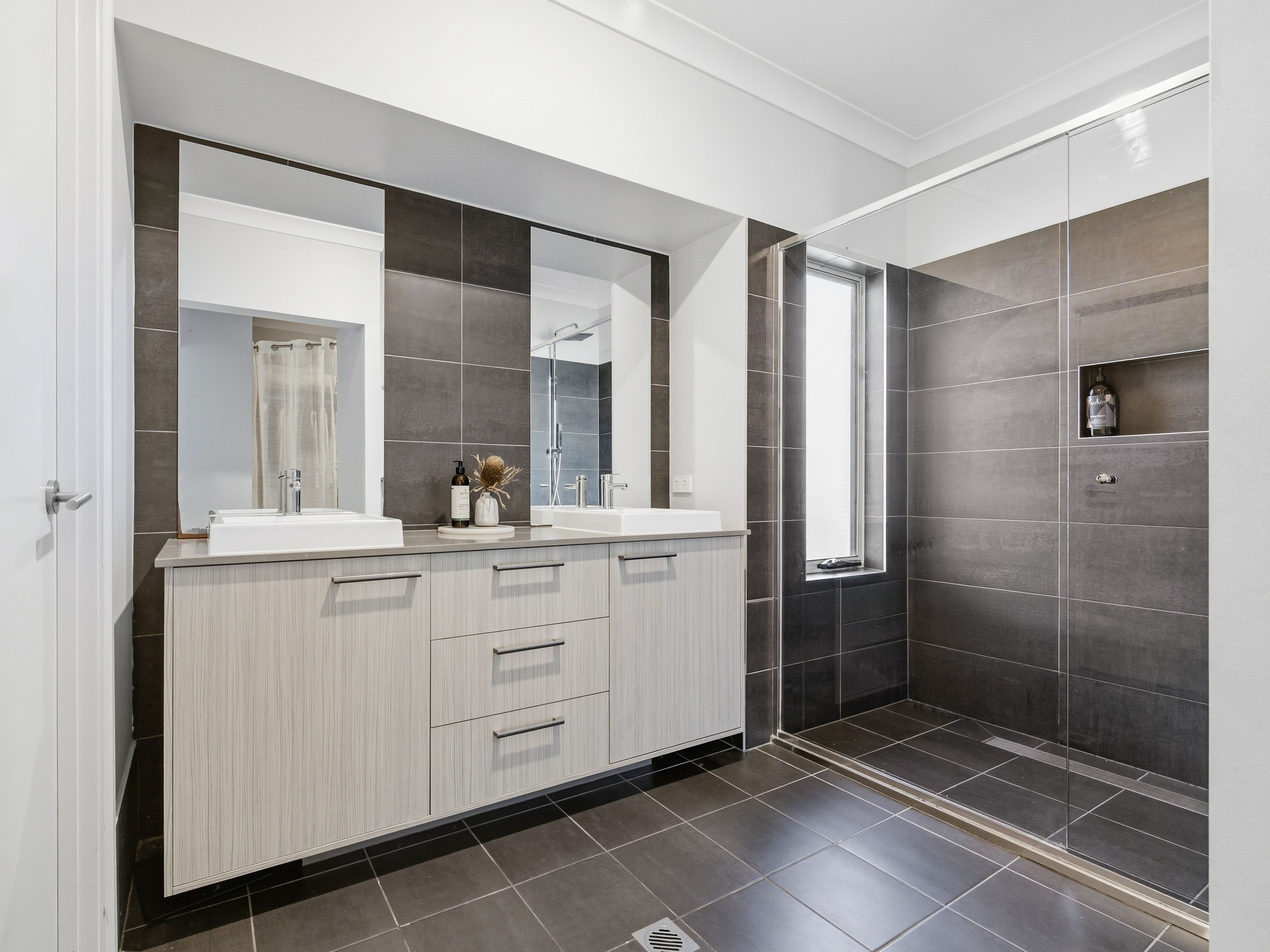 56 Balmoral Rise — photo 5 of 14