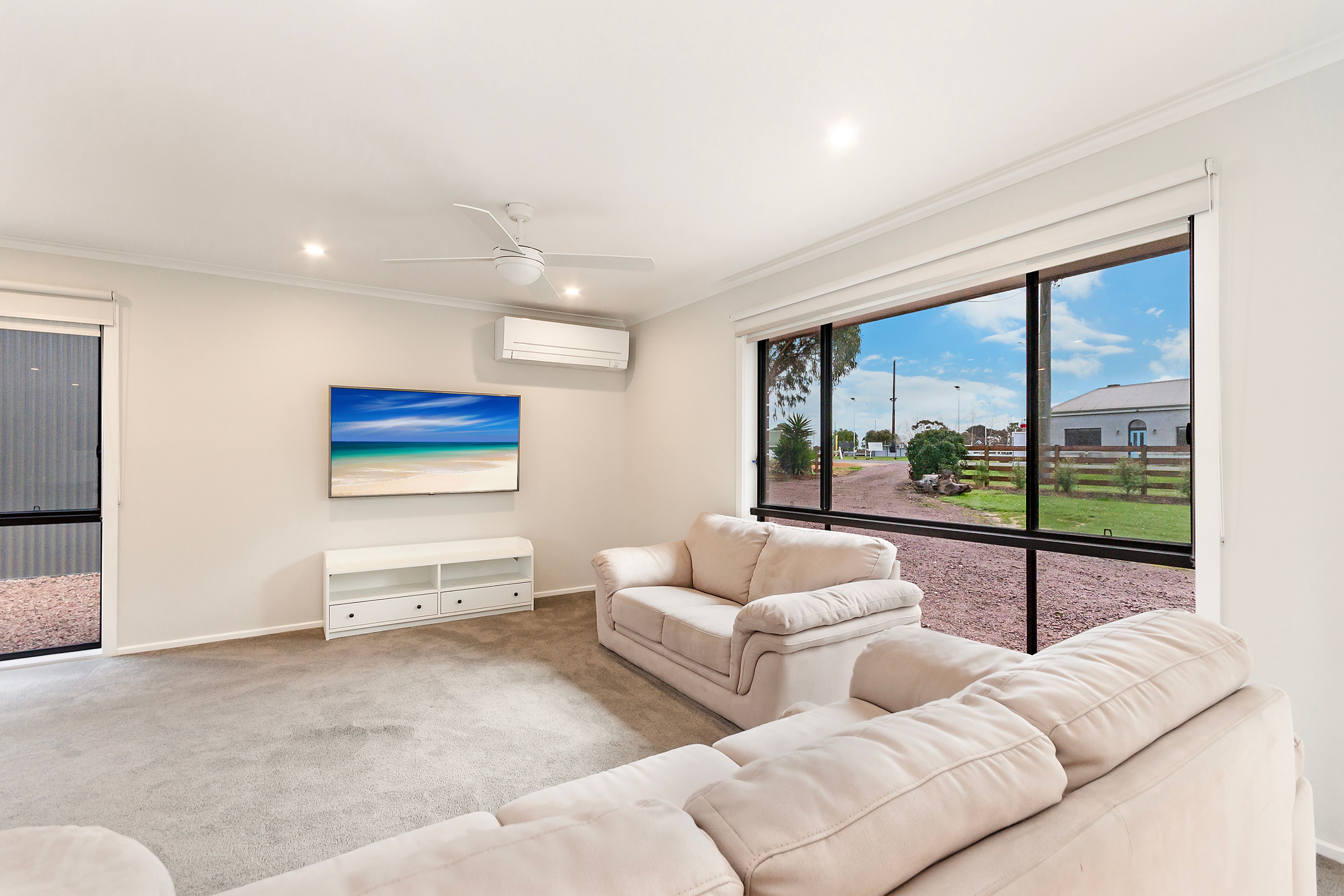 10 Barries Road — photo 5 of 14