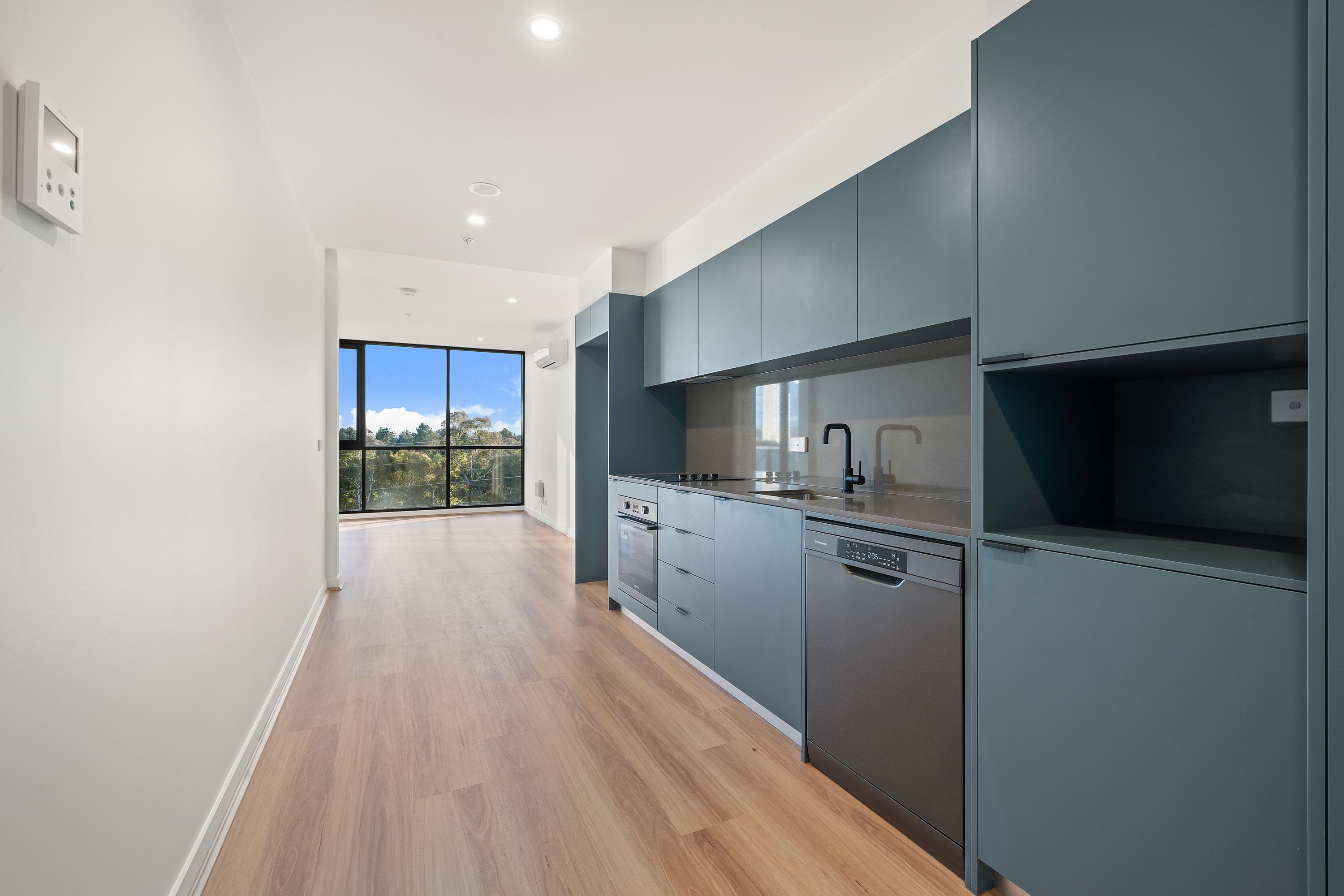 410/39 Braybrook Street — photo from Ray White Canberra
