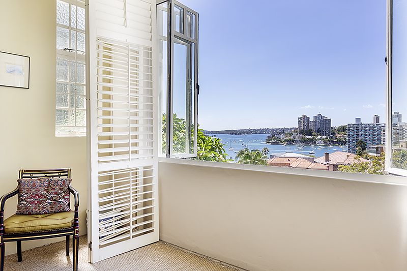 123 Macleay Street