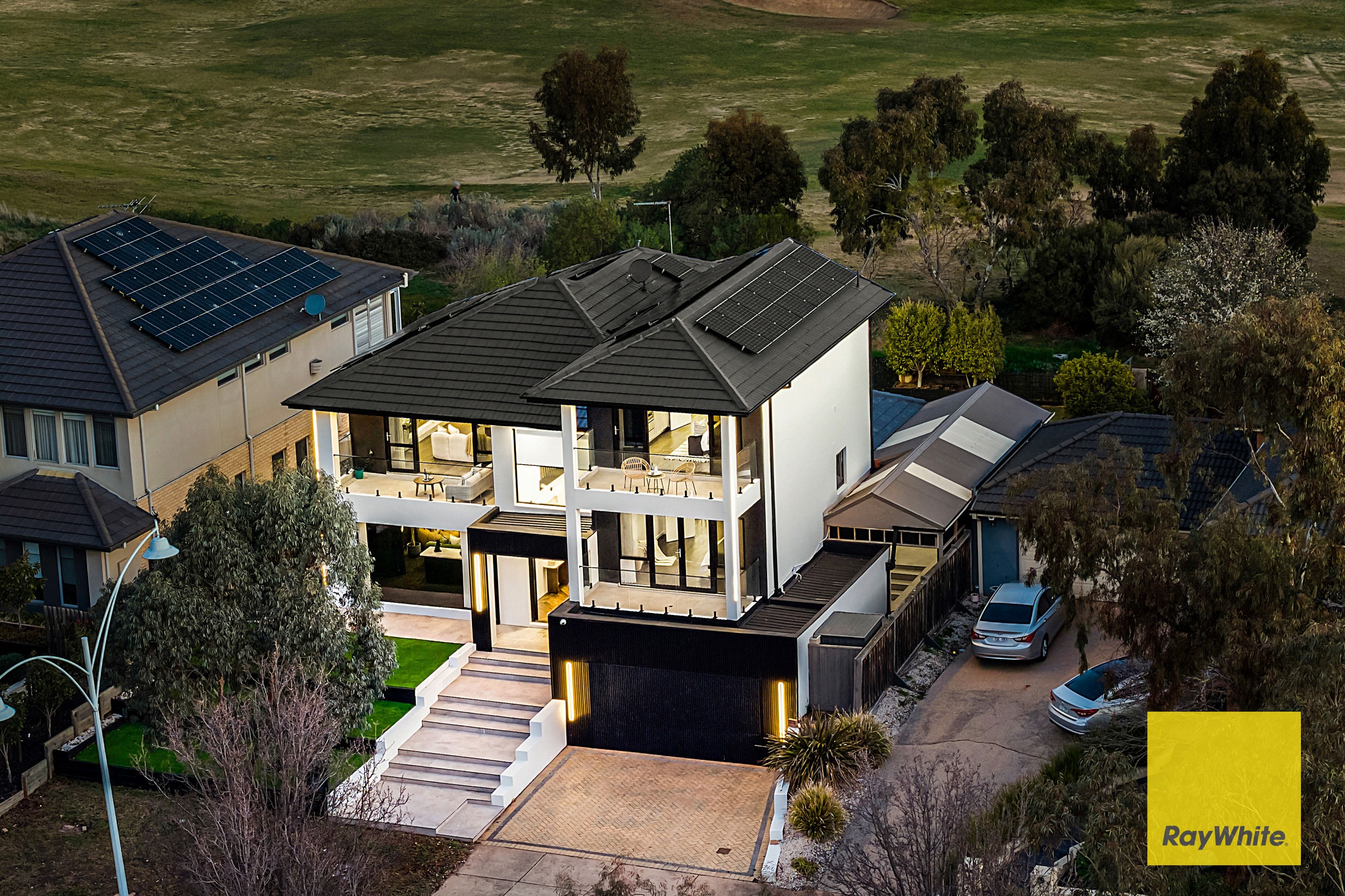 33 Tournament Drive, Point Cook, VIC 3030