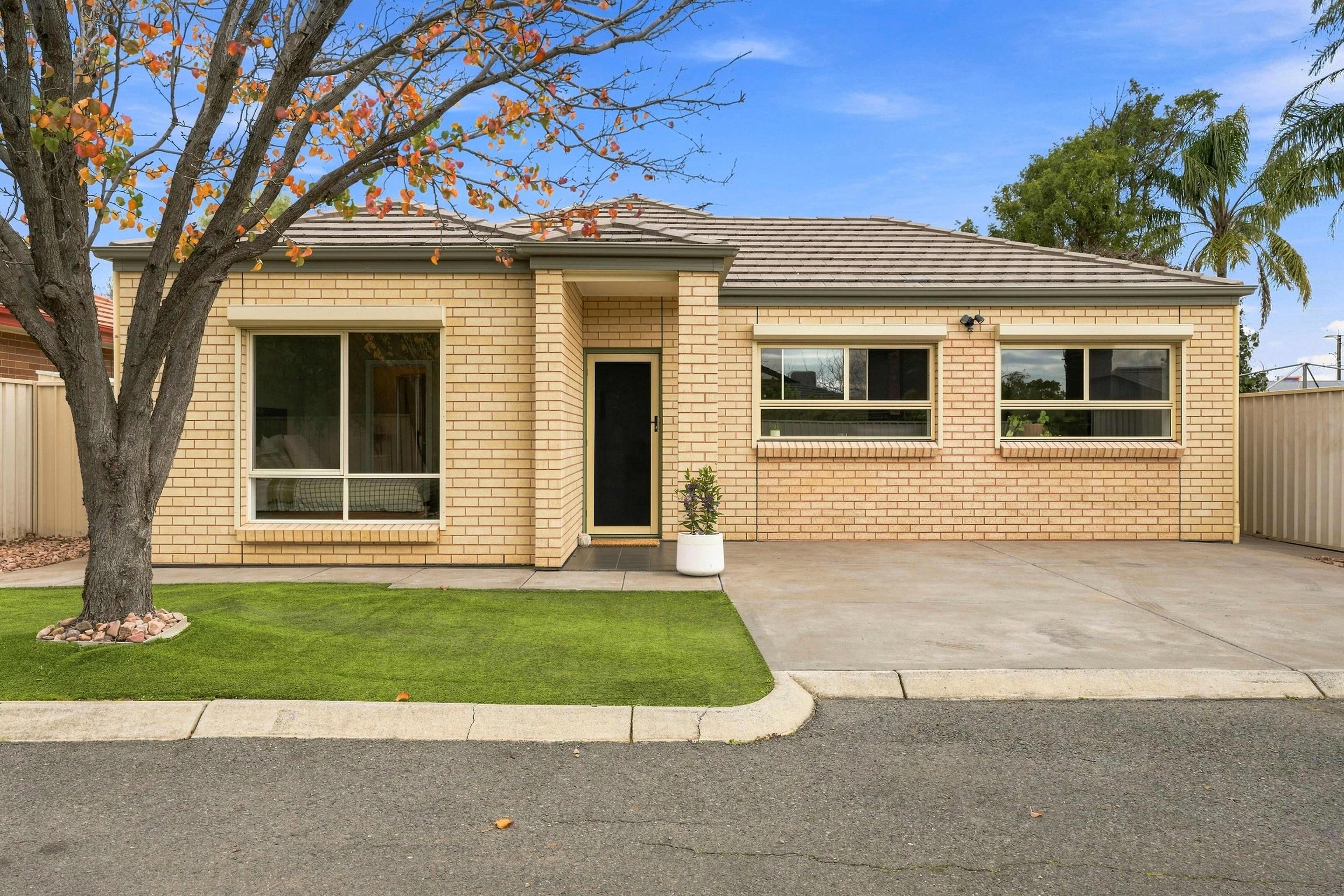 526A Main North Road — photo from Ray White Gawler East