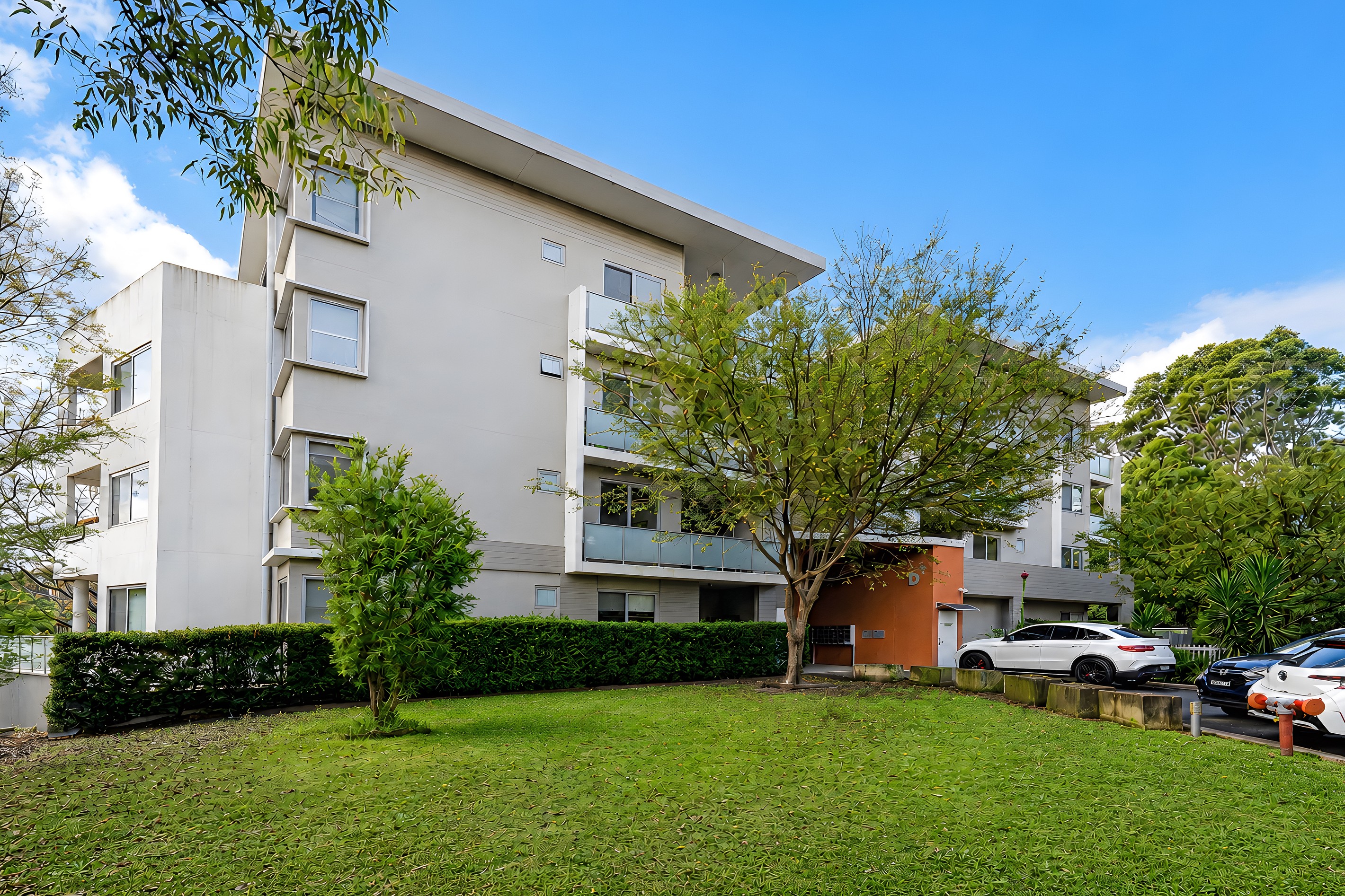 203D/2 Rowe Drive, Potts Hill, NSW 2143