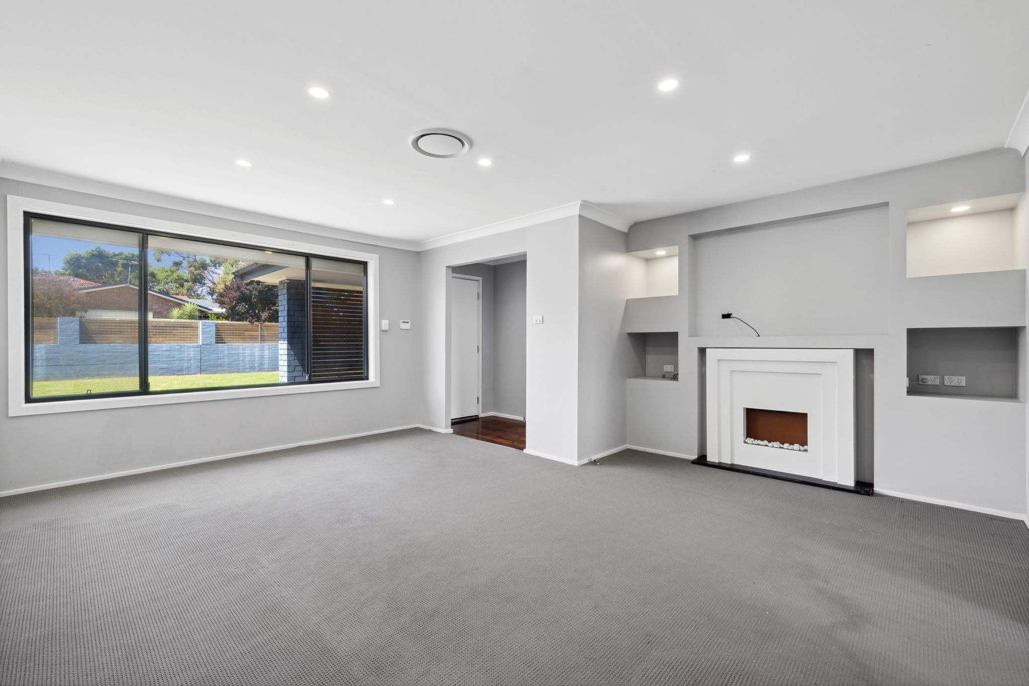 35 Coppabella Crescent, Bradbury, NSW 2560