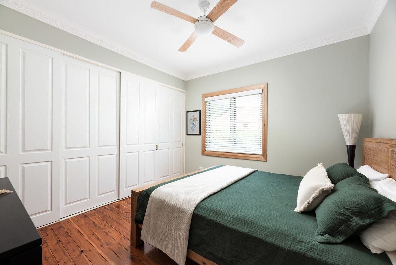 50 Lawrence Hargrave Drive — photo 13 of 19