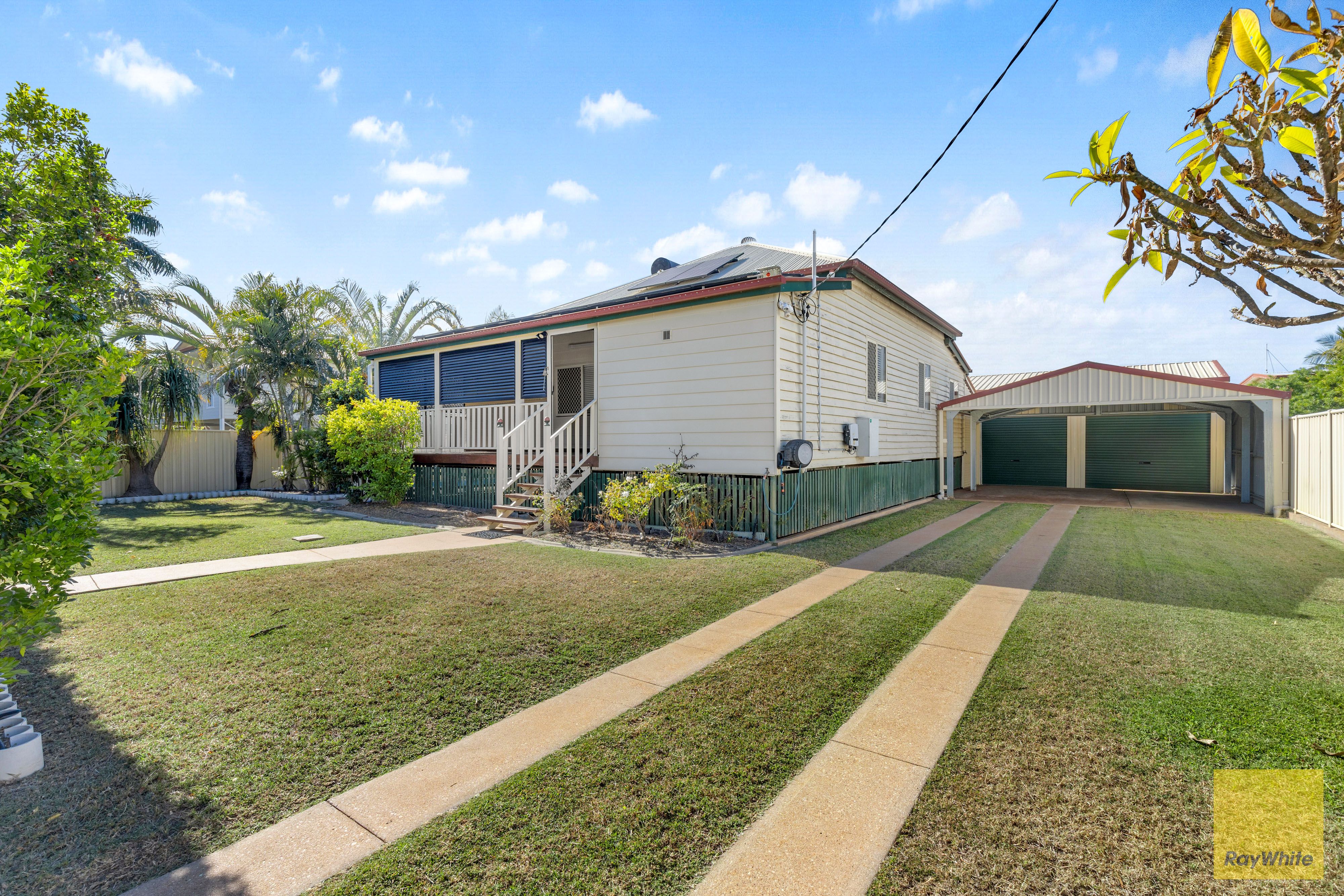 100 Anakie Street — photo from Ray White Emerald