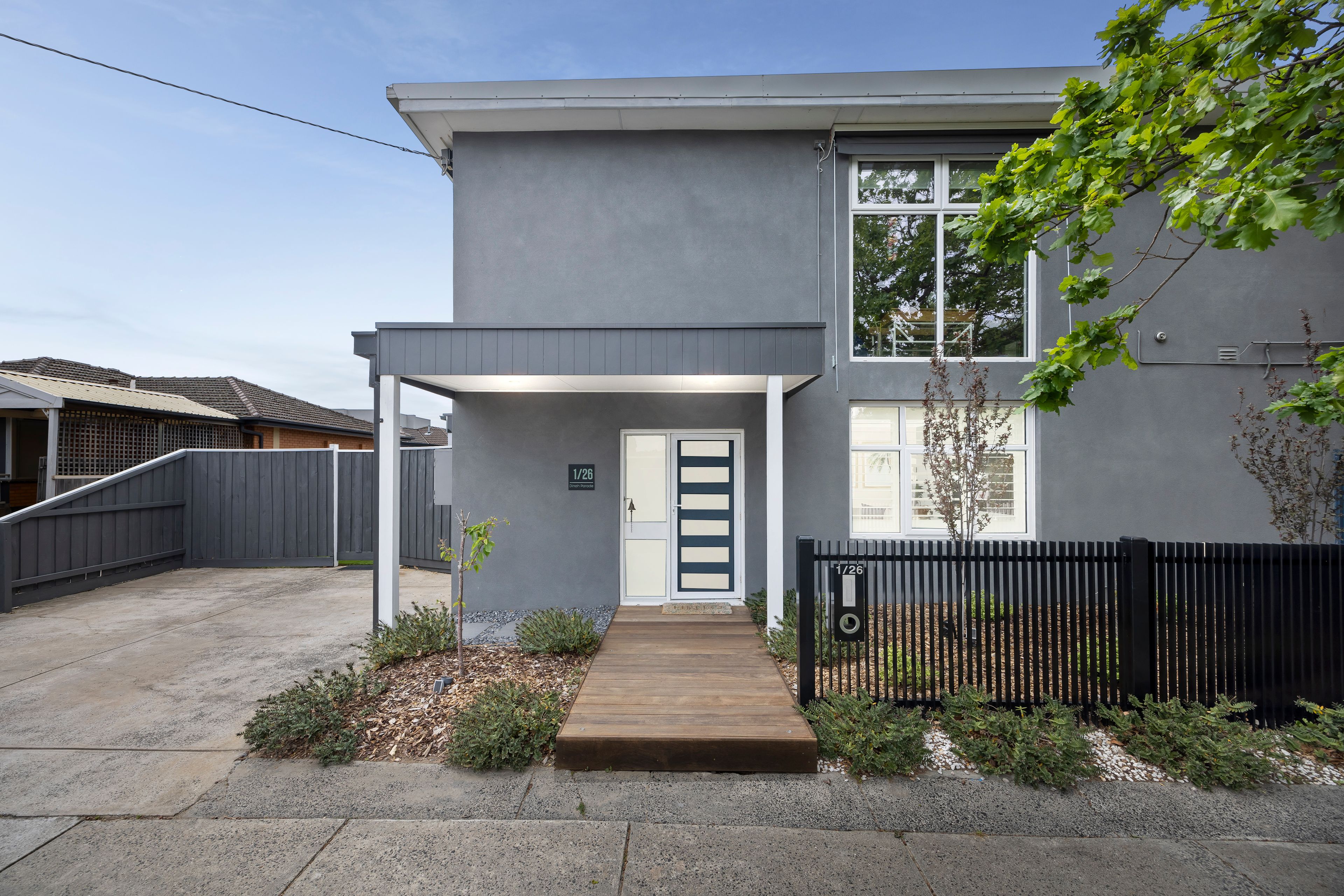 26 Dinah Parade , Keilor East VIC 3033