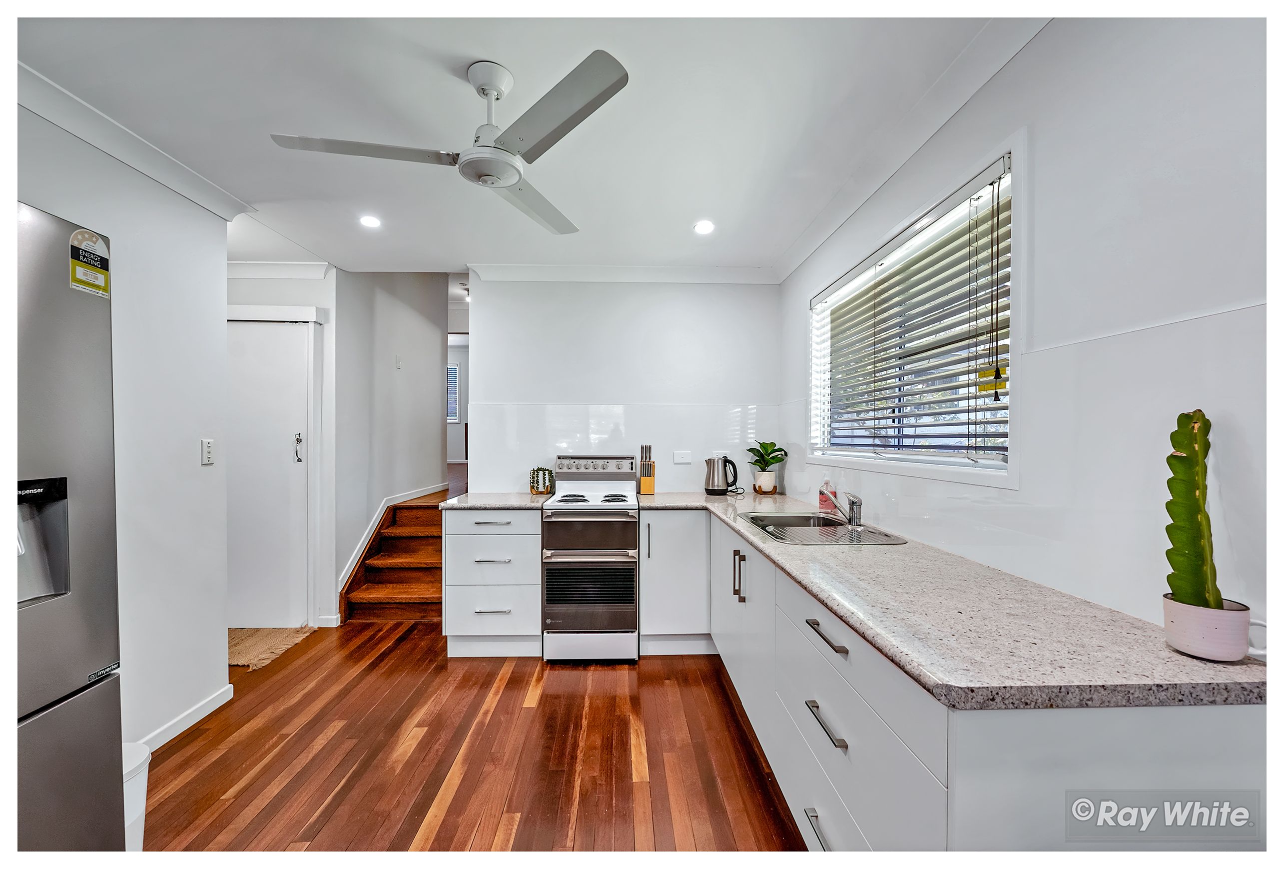 303 Kime Street, Koongal, QLD 4701