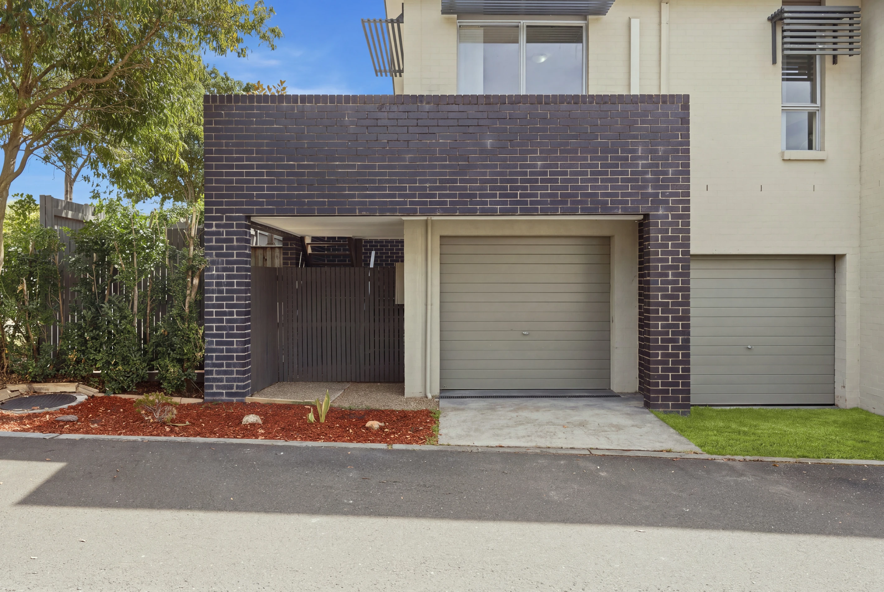 23 Mcintyre Circuit, Middleton Grange, NSW 2171