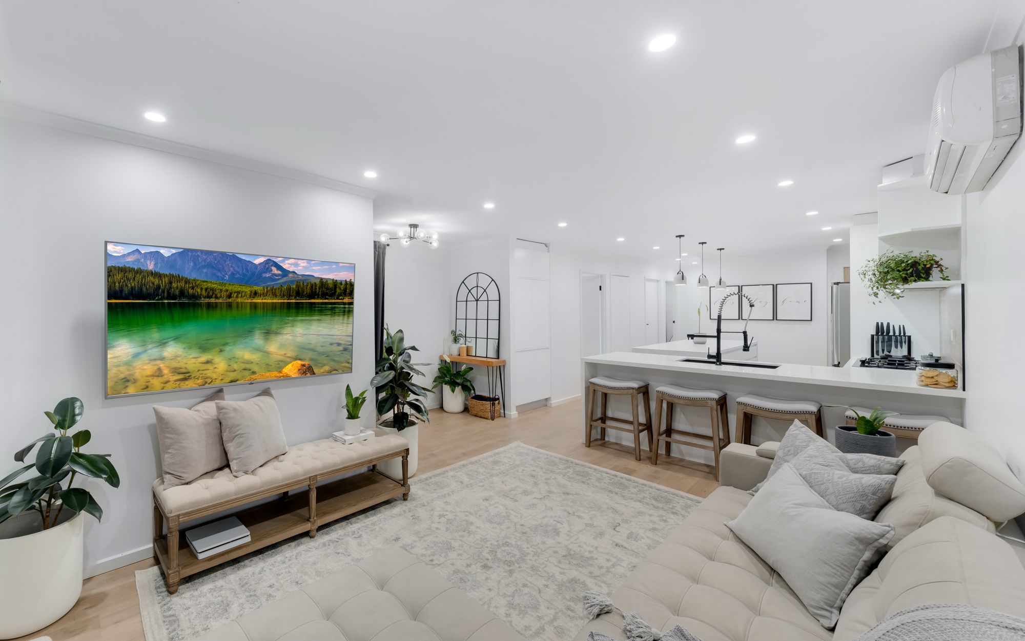 10 Desdemona Street, Rosemeadow, NSW 2560
