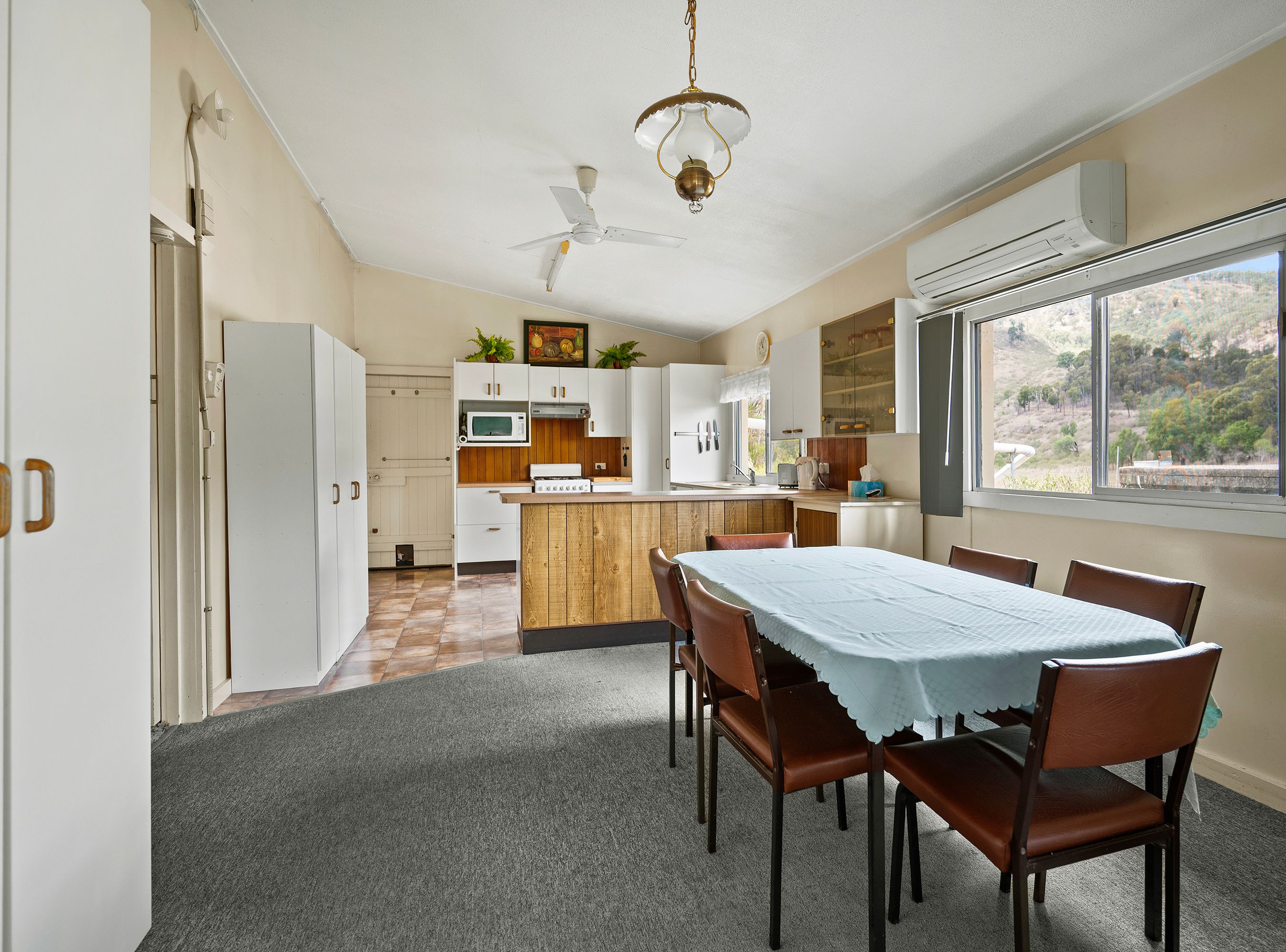 1851 Gatton Clifton Road — photo 7 of 30