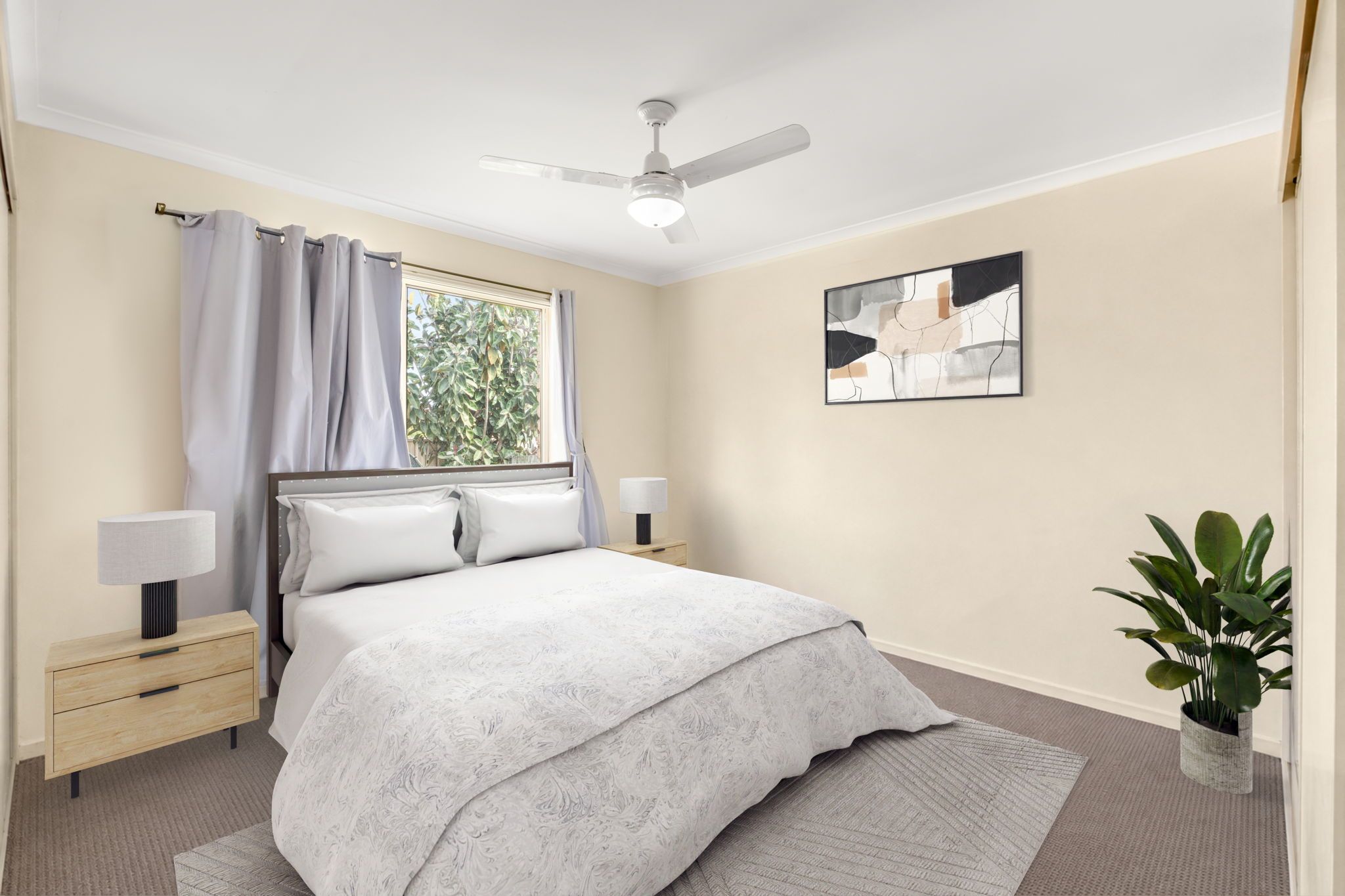 12 Bottlebrush Crescent — photo 7 of 18