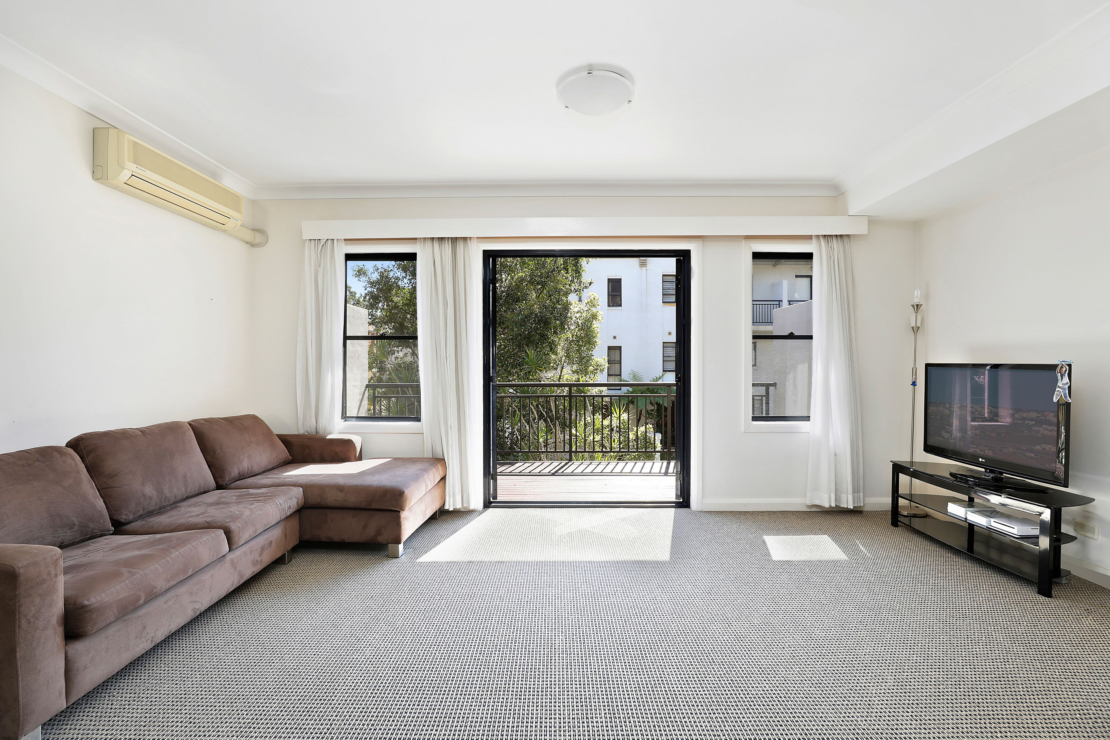 2 Walkers Drive, Lane Cove, NSW 2066