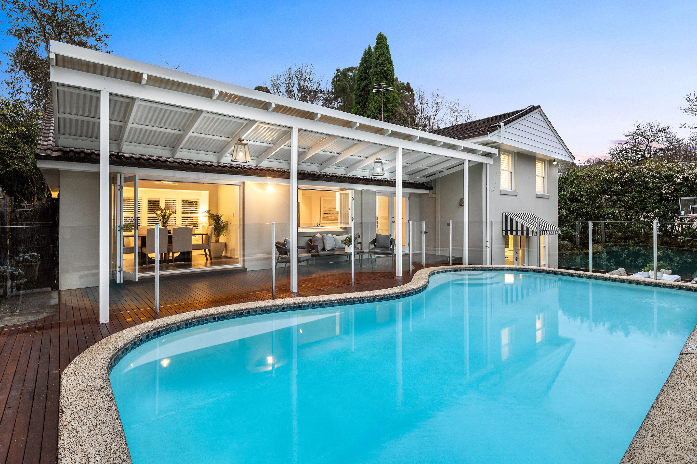 15 Raymond Avenue, Warrawee, NSW 2074
