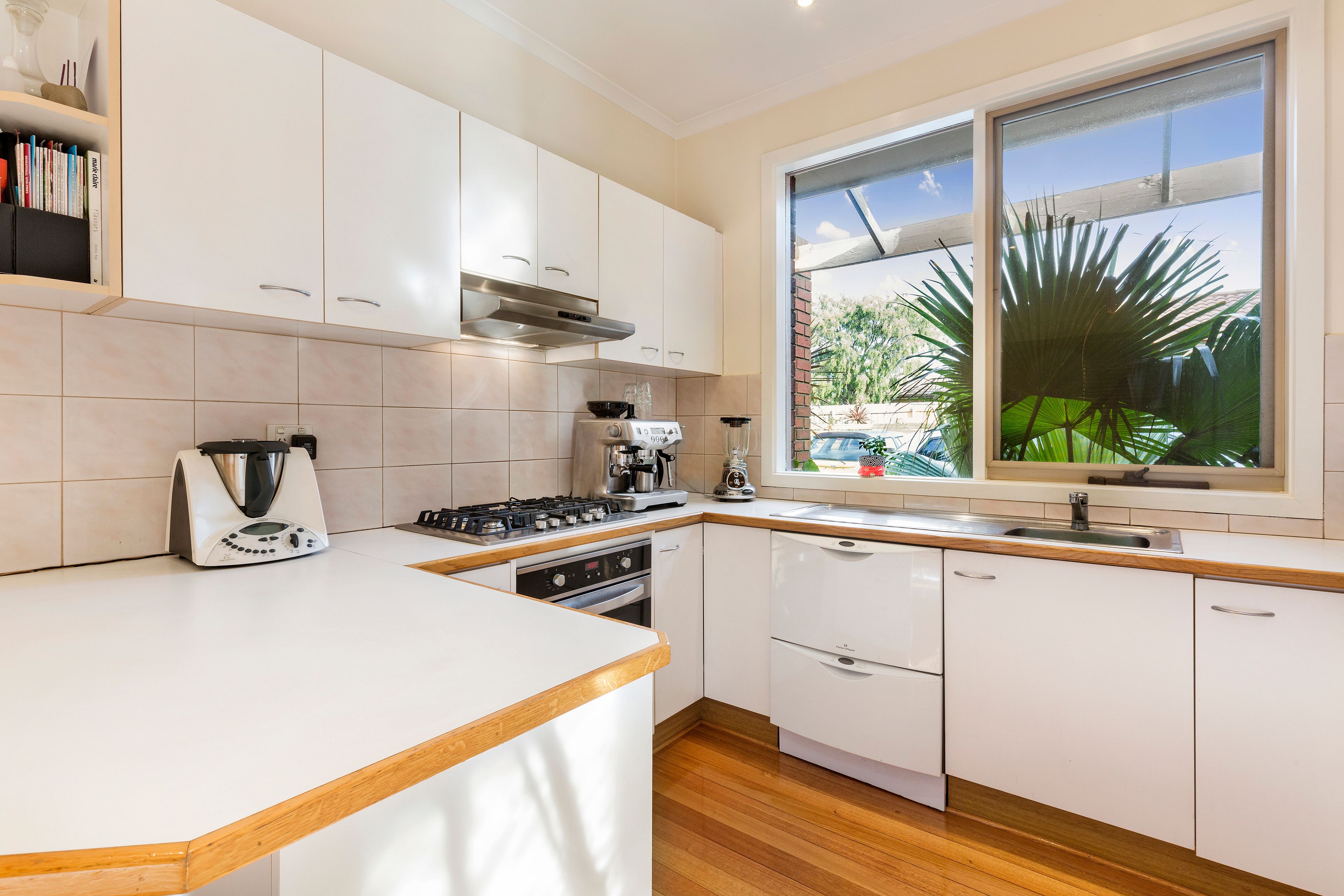 1/218 Warrigal Road, Oakleigh South, VIC 3167