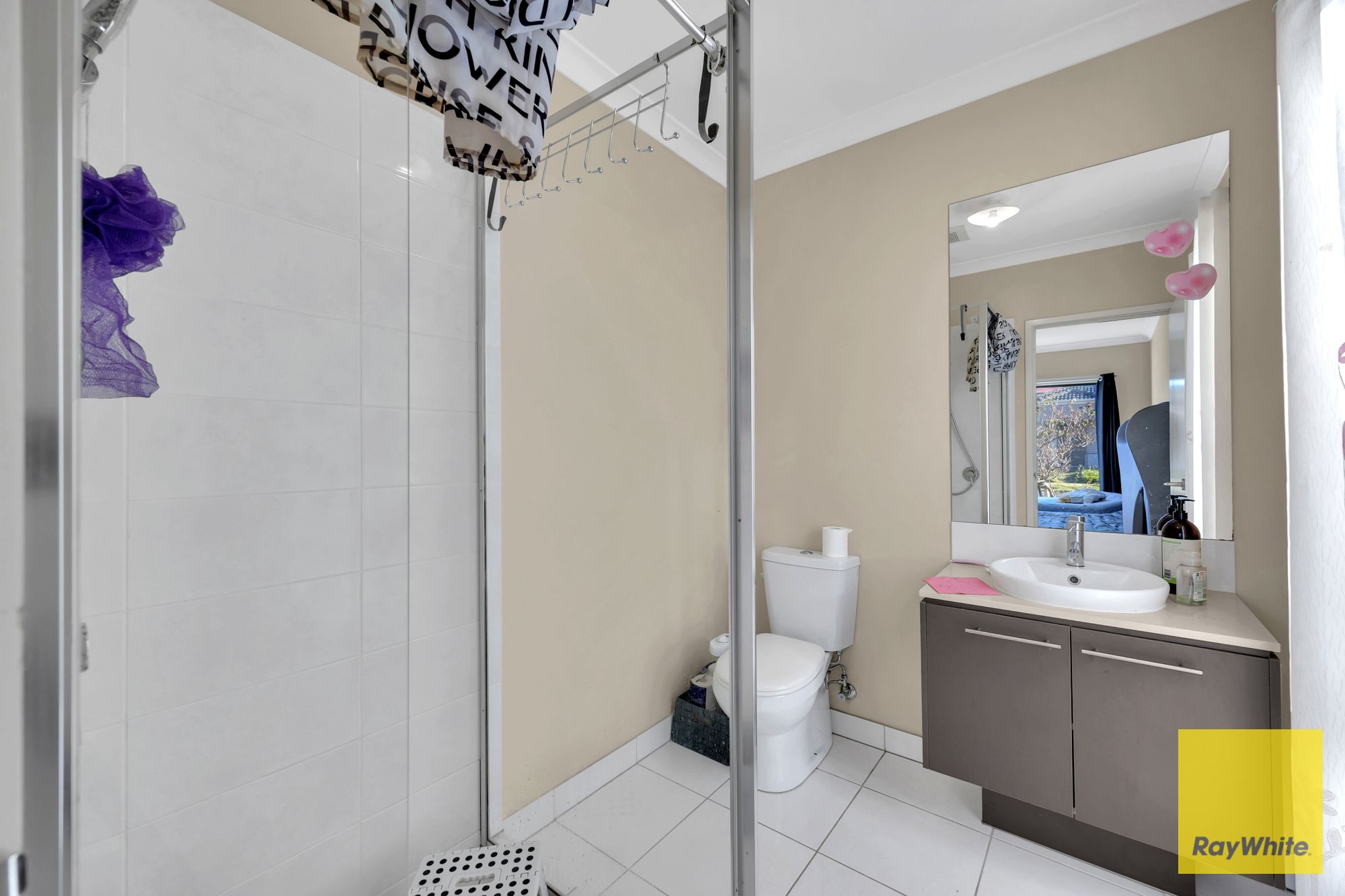 18 Susan Place — photo 4 of 18