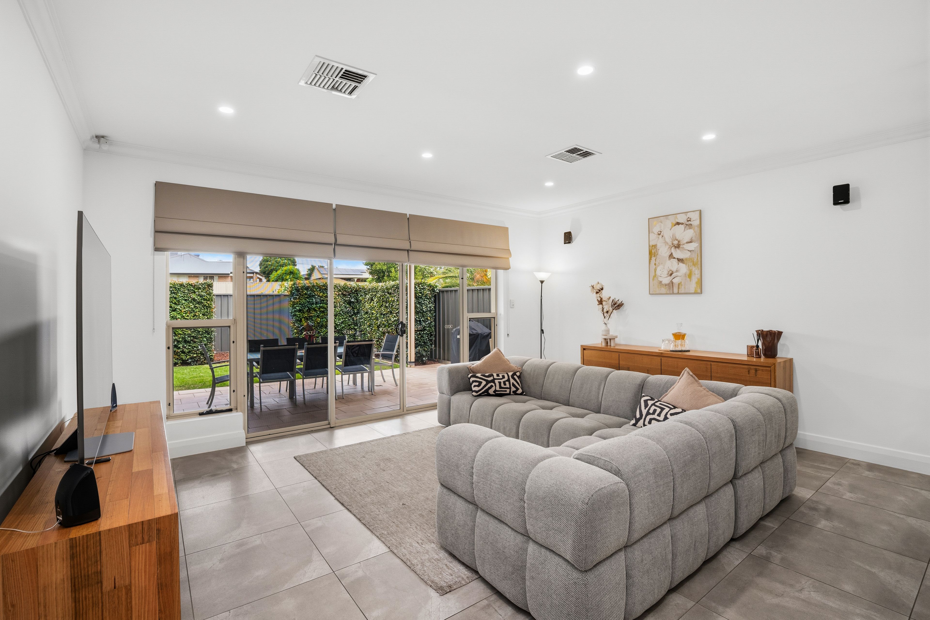 6A Willow Drive — photo 3 of 20