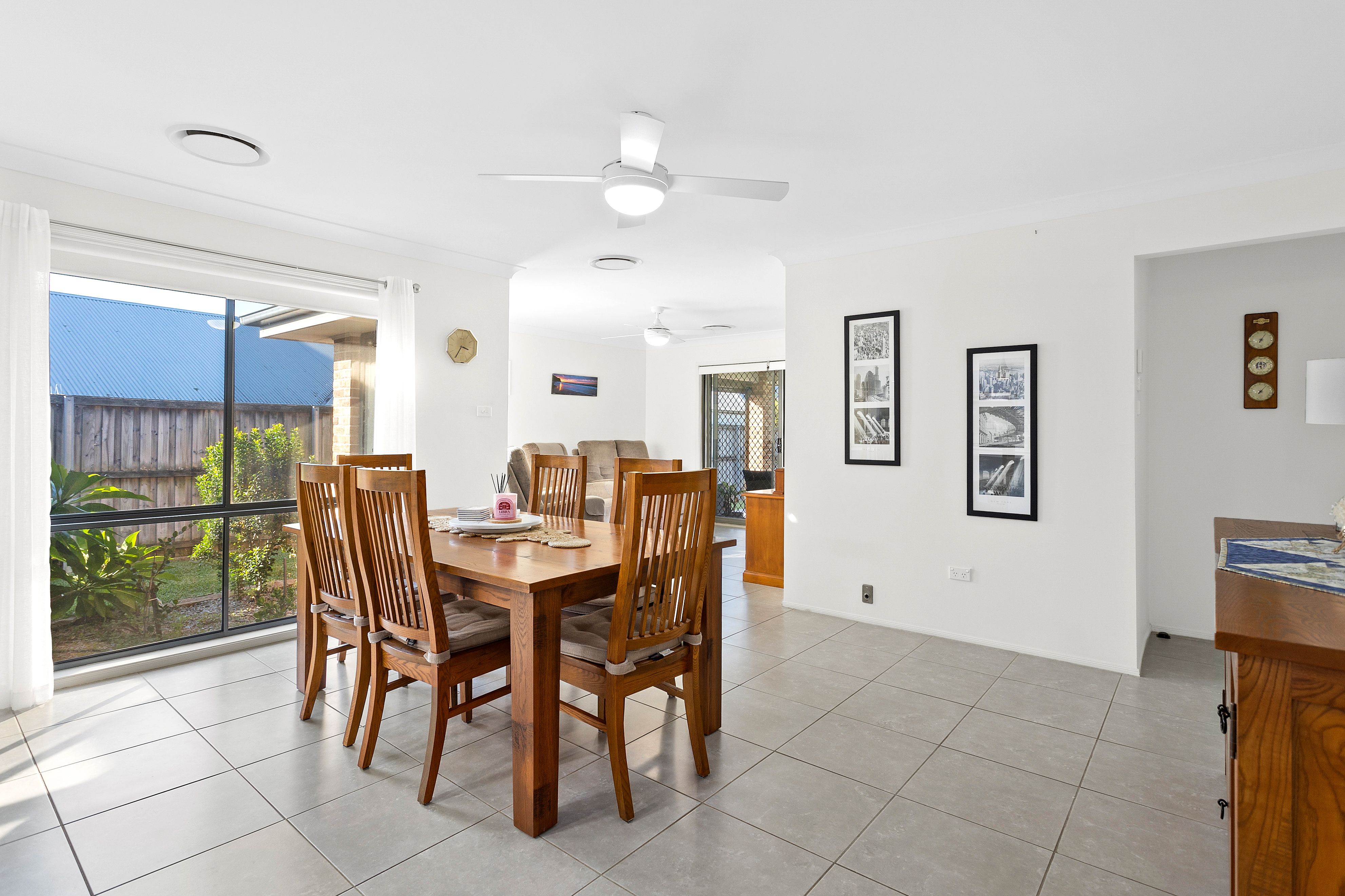 10 Wingello Crescent, Tullimbar, NSW 2527