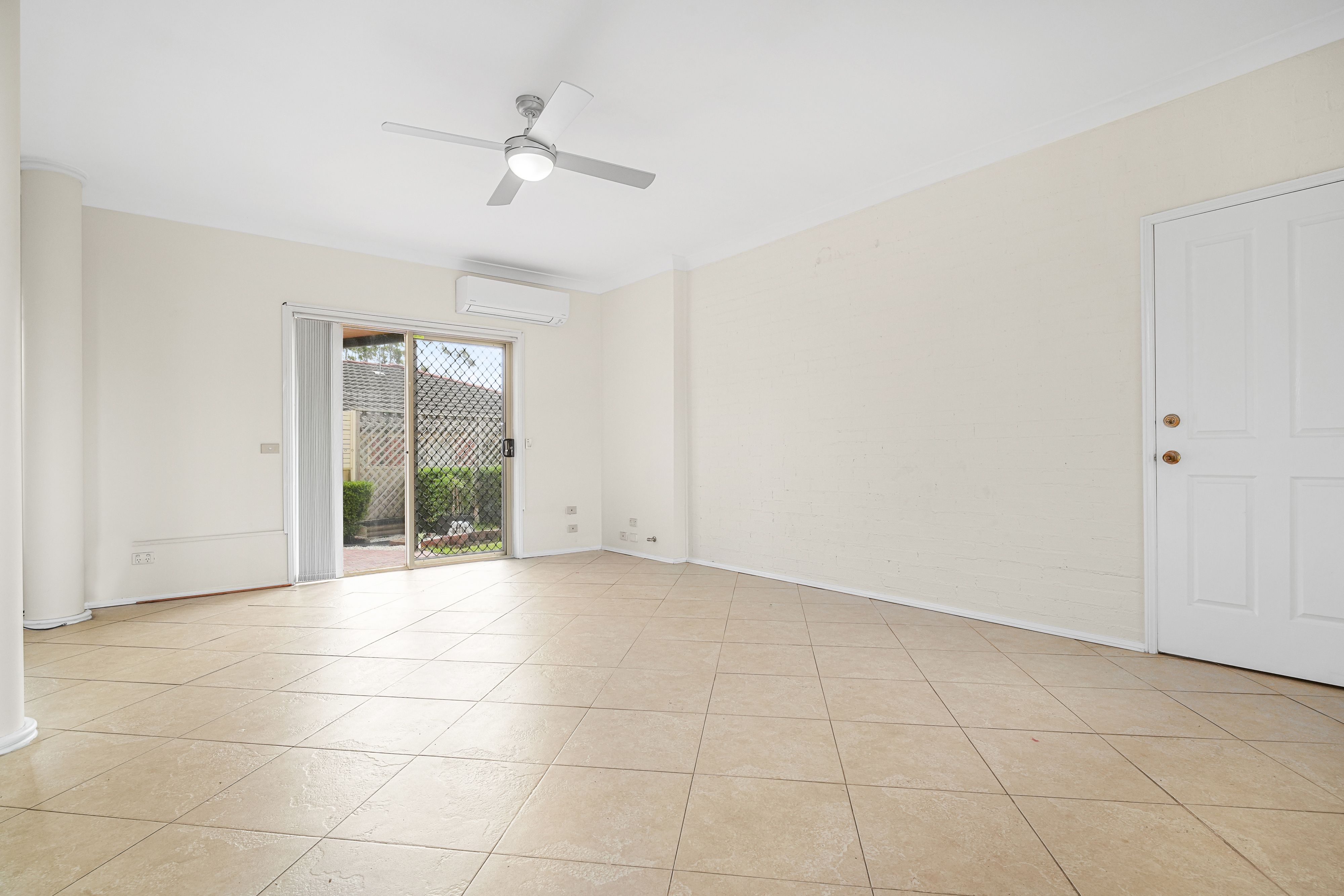 4 Hambro Avenue, Glenwood, NSW 2768